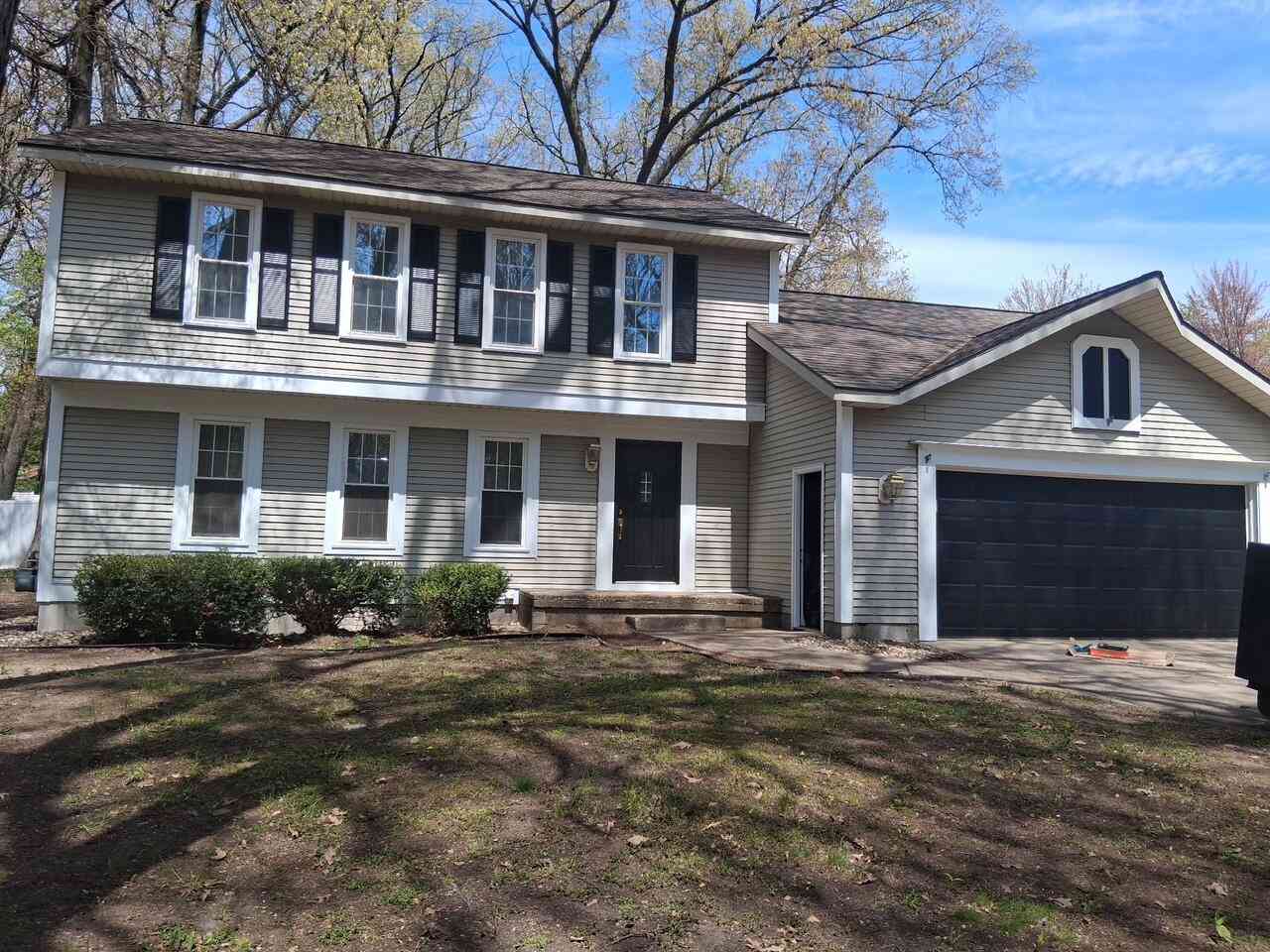 Homes For Sale - 1781 Pinnacle Drive<br/> Wyoming, MI 49519