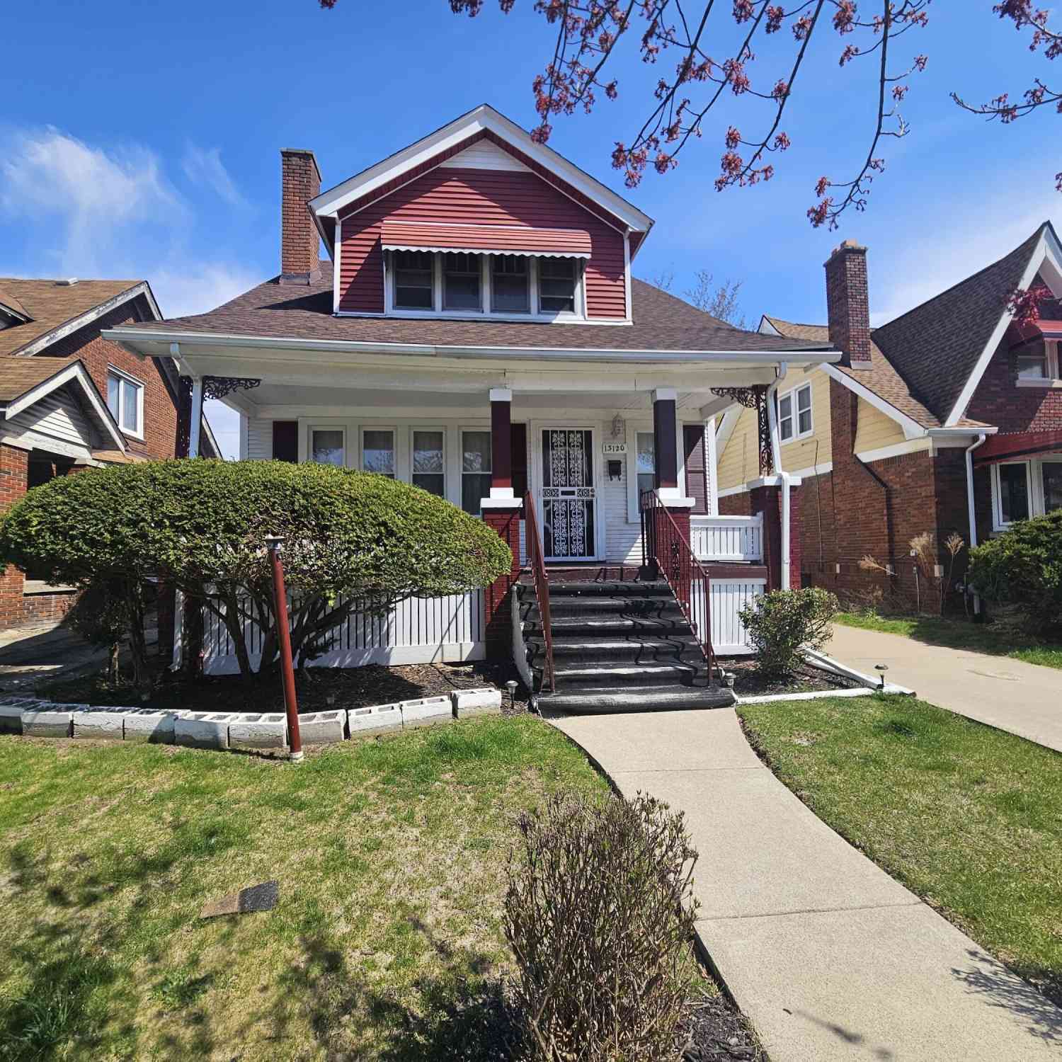 Homes For Sale - 13120 Washburn Street<br/> Wayne County, Detroit, MI 48238