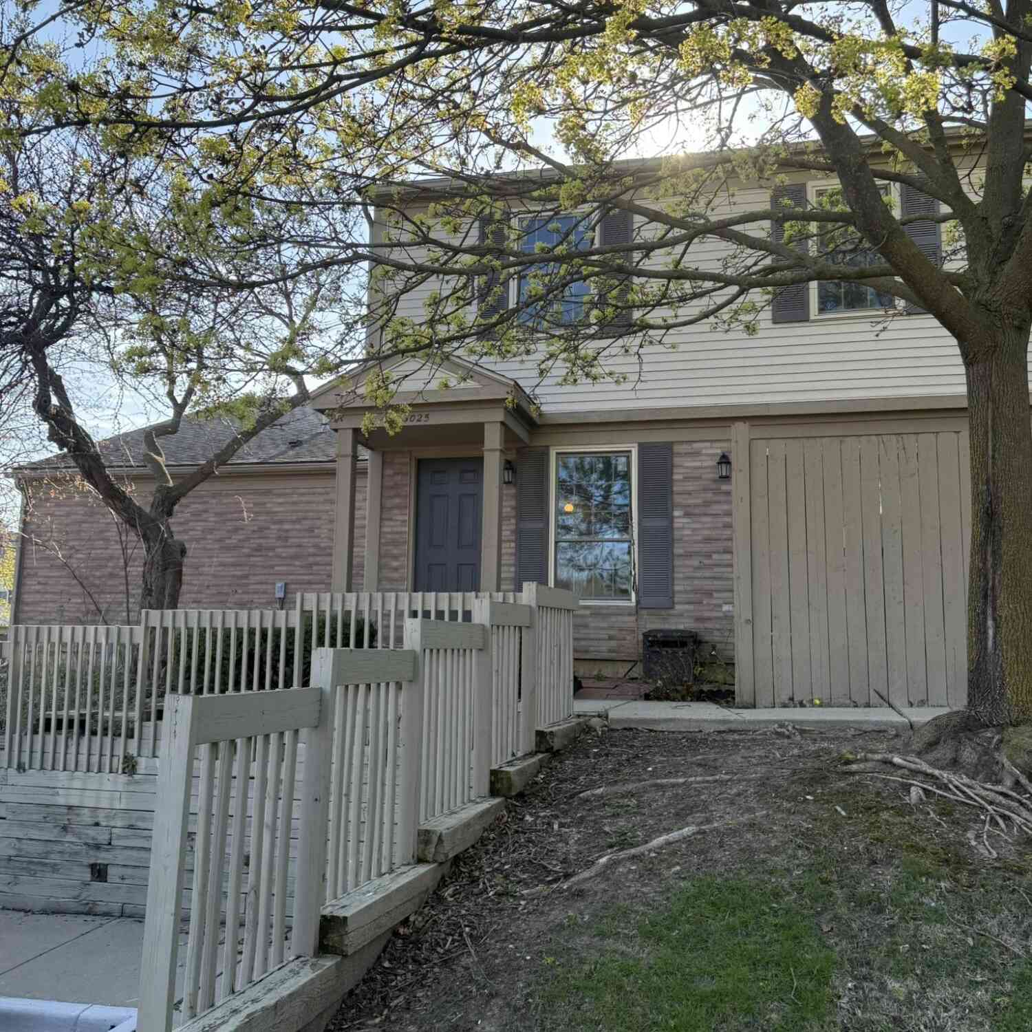 Condo For Rent - 3025 Forest Creek Court<br/> Ann Arbor, MI 48108