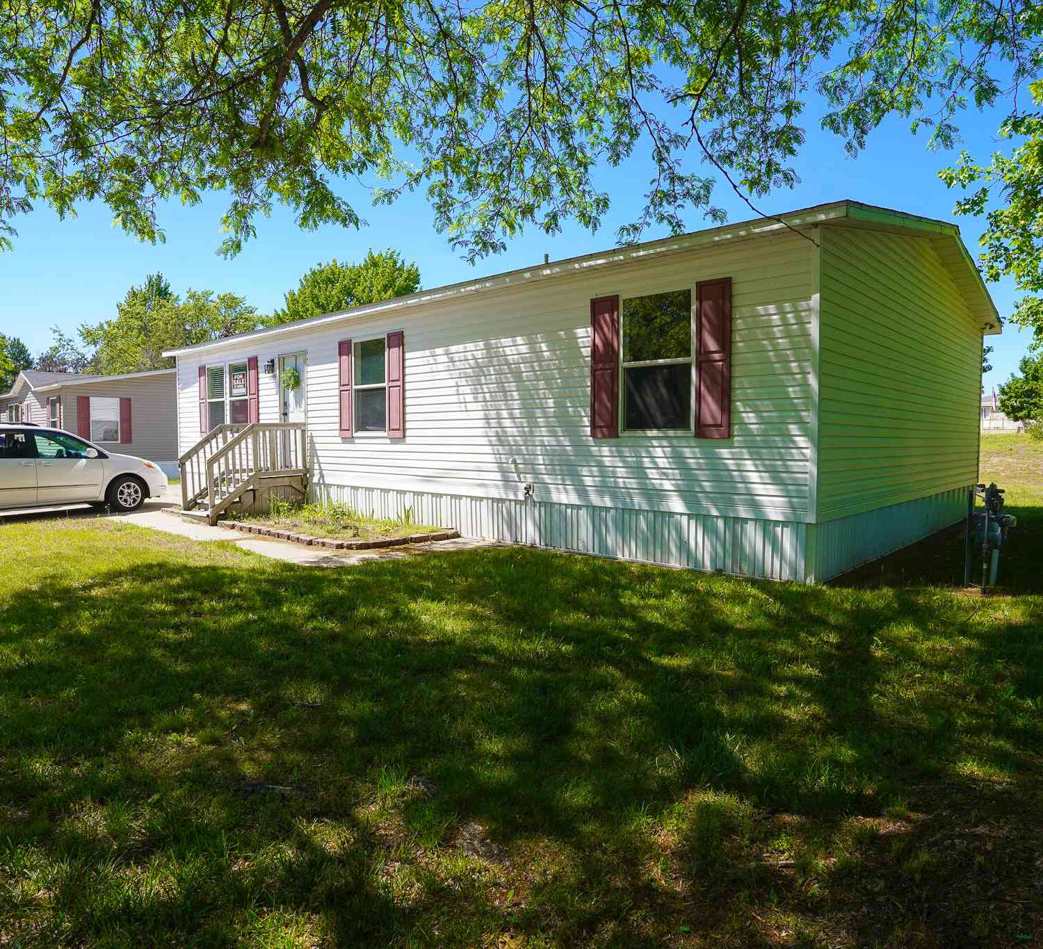 Mobile Home For Sale - 14519 Lemontree Lane<br/> West Olive, MI 49460