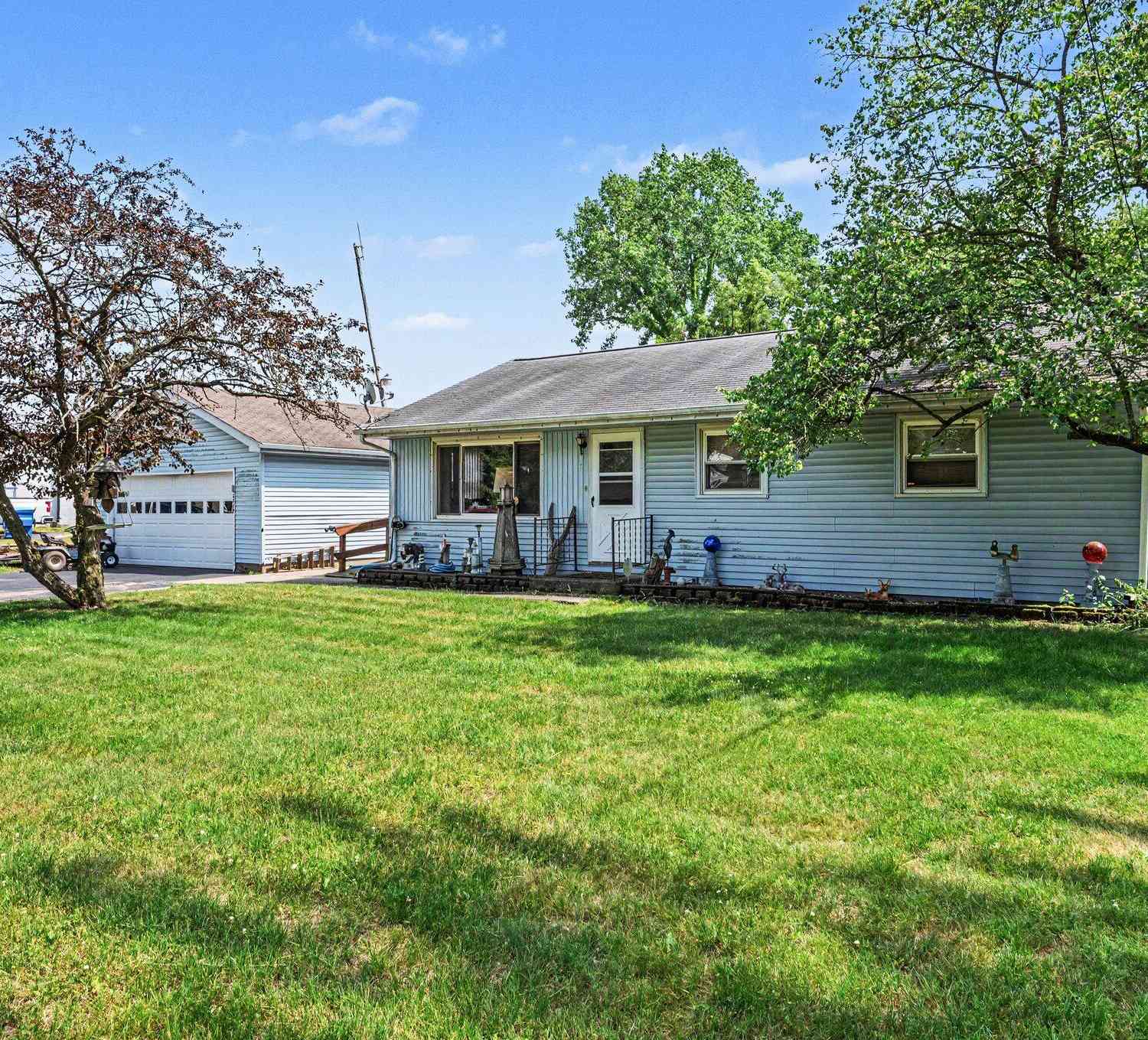 Homes For Sale - 2519 Rolling Hill Avenue<br/> Kalamazoo County, Portage, MI 49024
