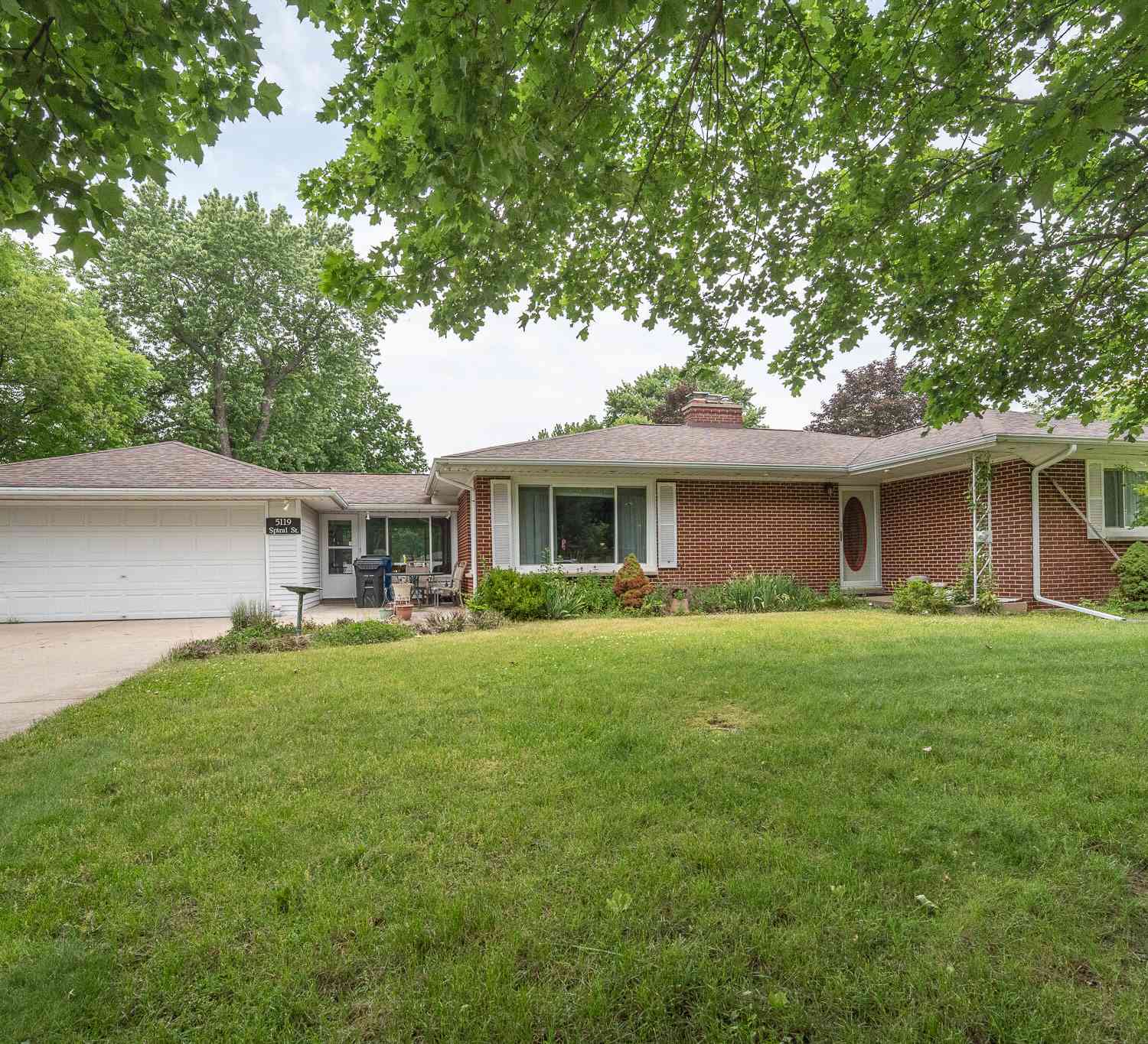 Homes For Sale - 5119 Spiral Street<br/> Kalamazoo, MI 49004