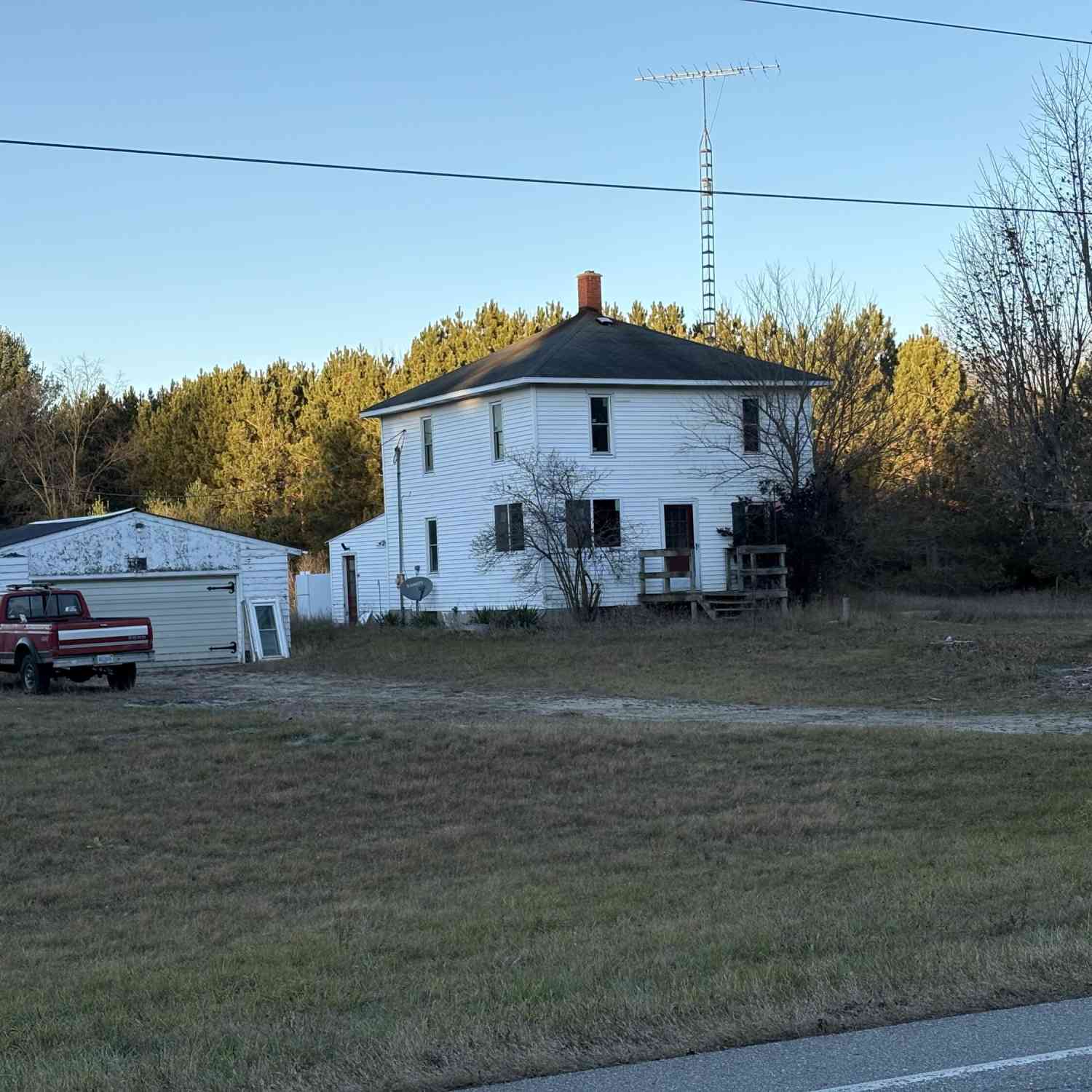 Homes For Sale - 1328 W Sugar Grove Road<br/> Scottville, MI 49454