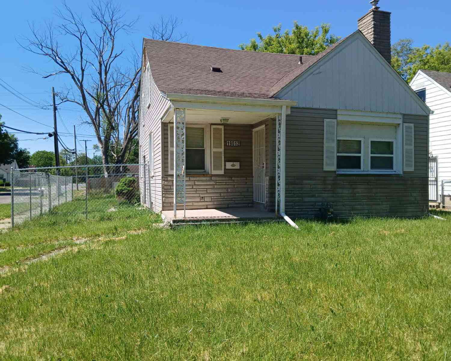 Homes For Rent - 19012 Kingsville Street<br/> Detroit, MI 48236