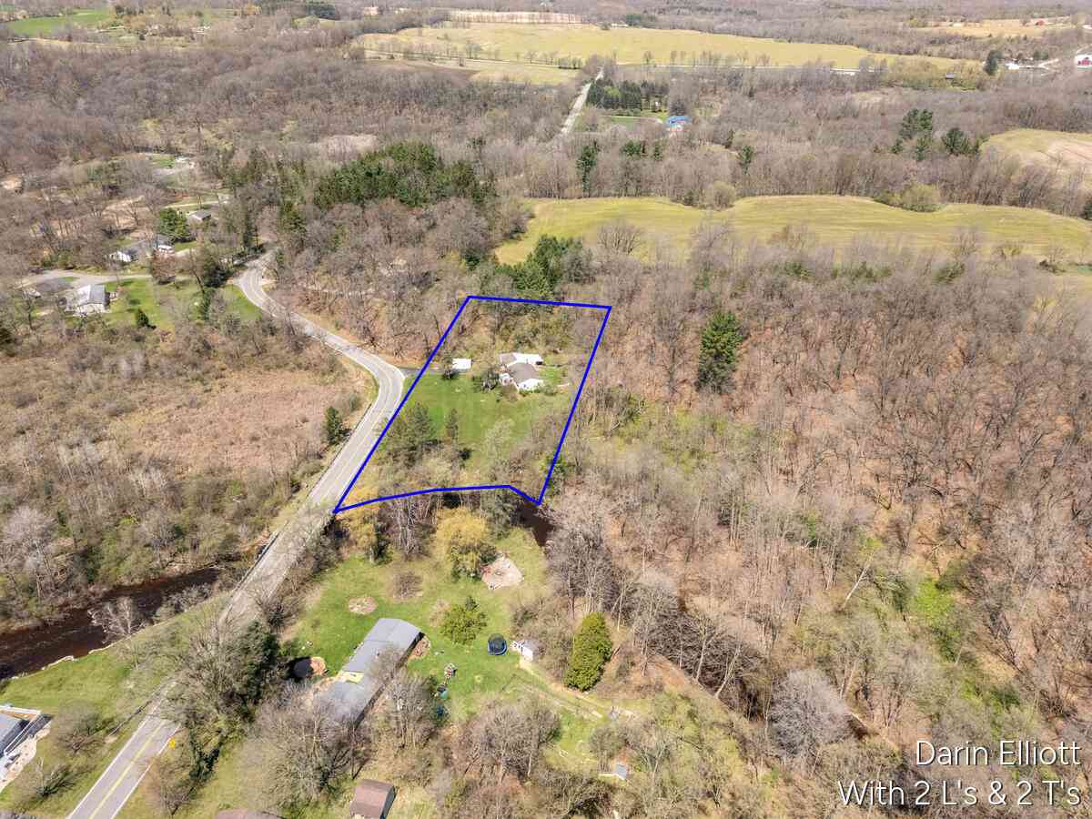 Homes For Sale - 956 Prairie Creek Road<br/> Ionia, MI 48846