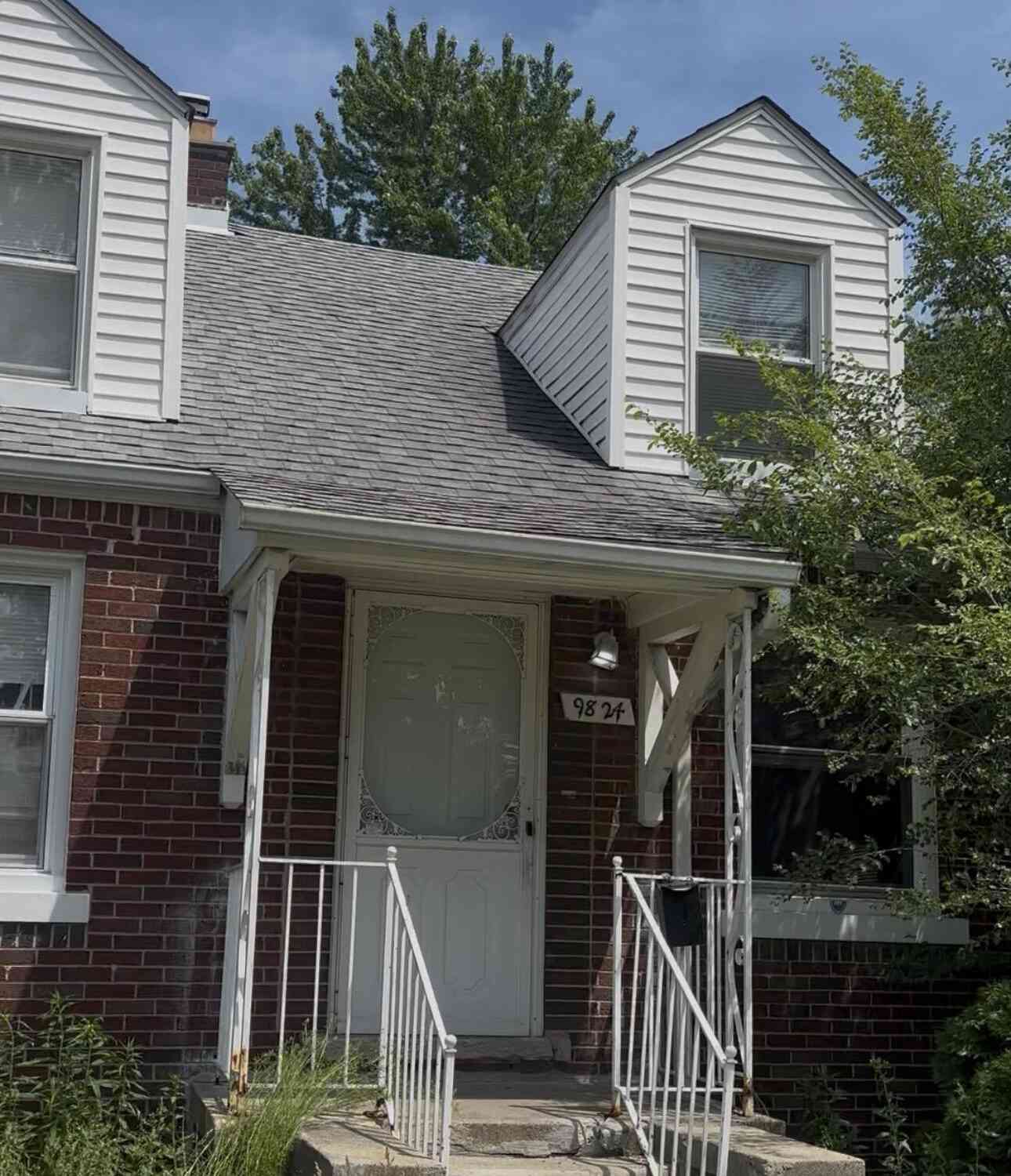 Homes For Sale - 9824 Philip Street<br/> Wayne County, Detroit, MI 48224