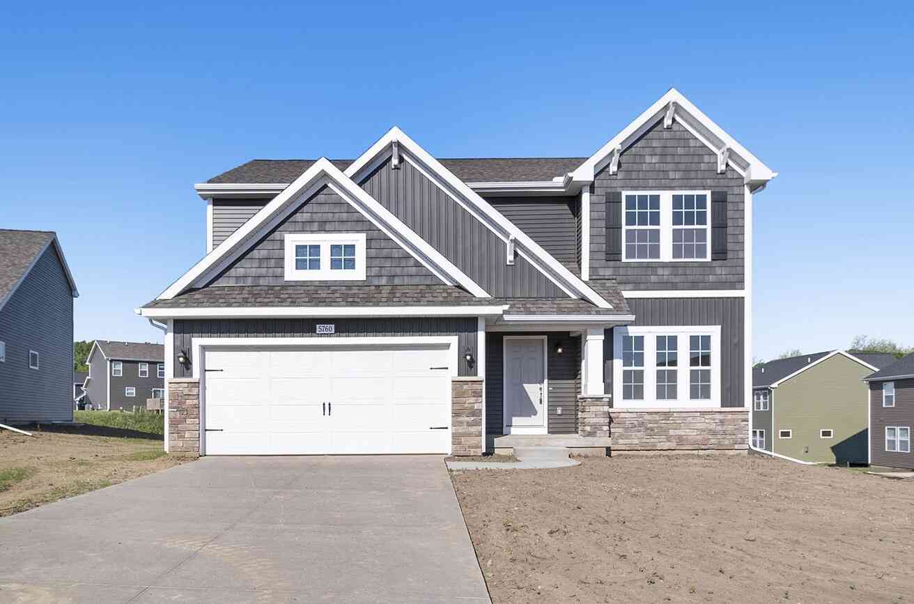 Homes For Sale - 5686 Landrum Trail<br/> Portage, MI 49024