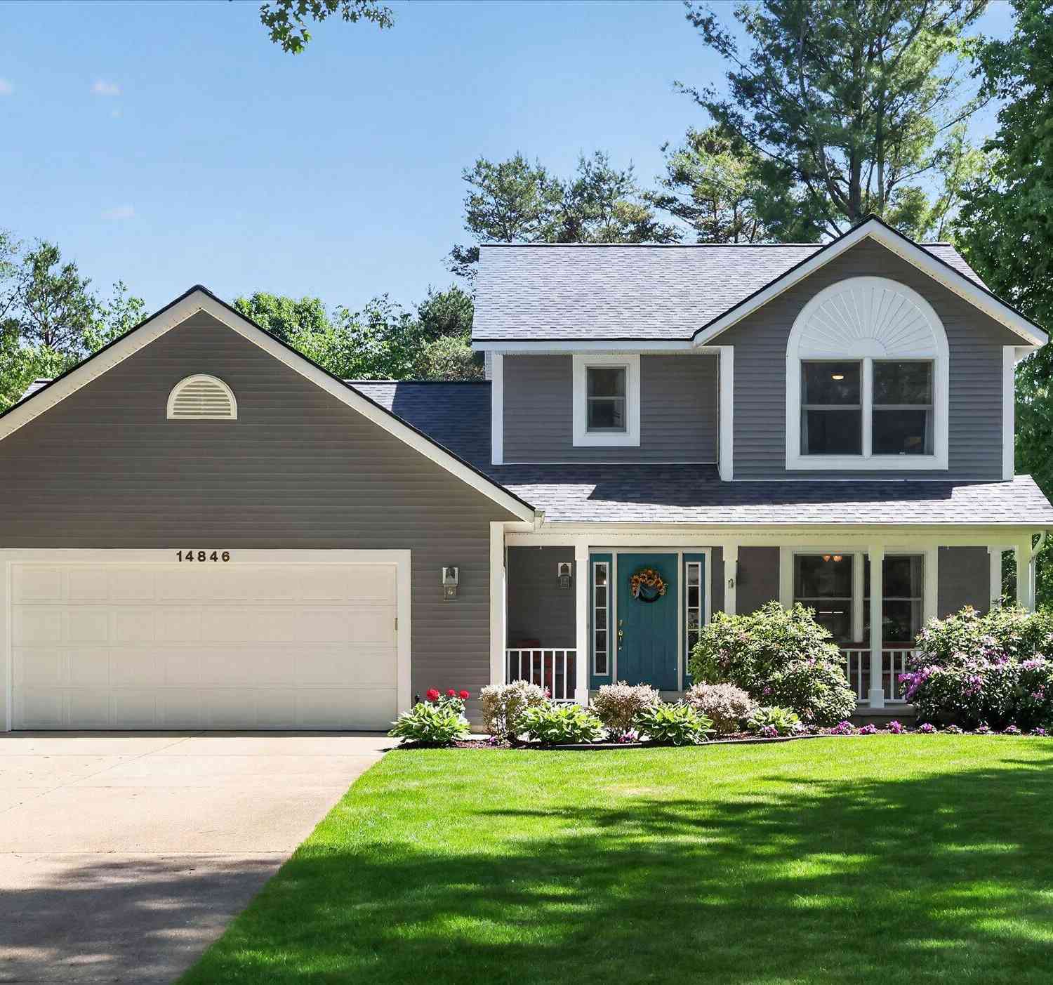 Homes For Sale - 14846 Birdsong Lane<br/> Grand Haven, MI 49417