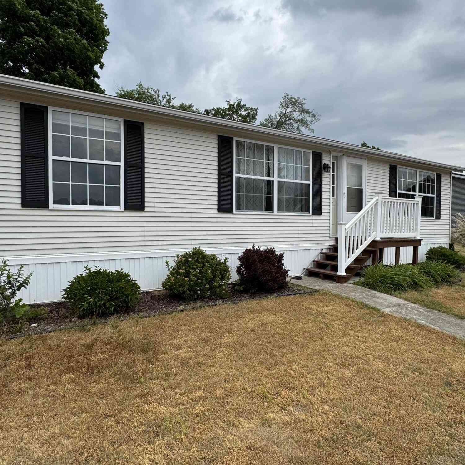 Mobile Home For Sale - 818 Raisin River Road<br/> Three Rivers, MI 49093