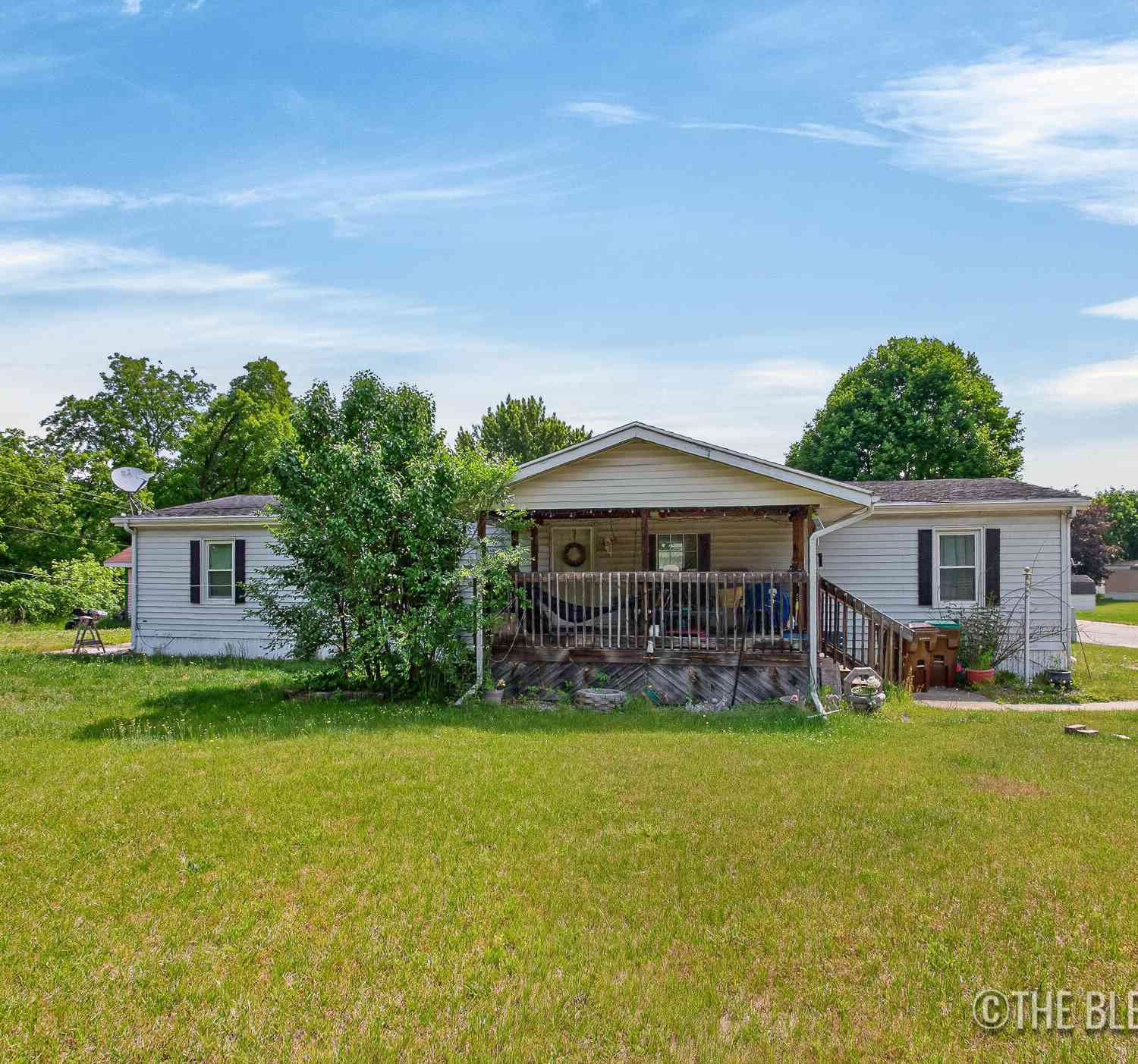 Mobile Home For Sale - 11235 Caron Street<br/> Lowell, MI 49331