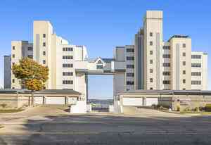 Condo For Sale - 2964 Lakeshore Drive<br/> Muskegon, MI 49441