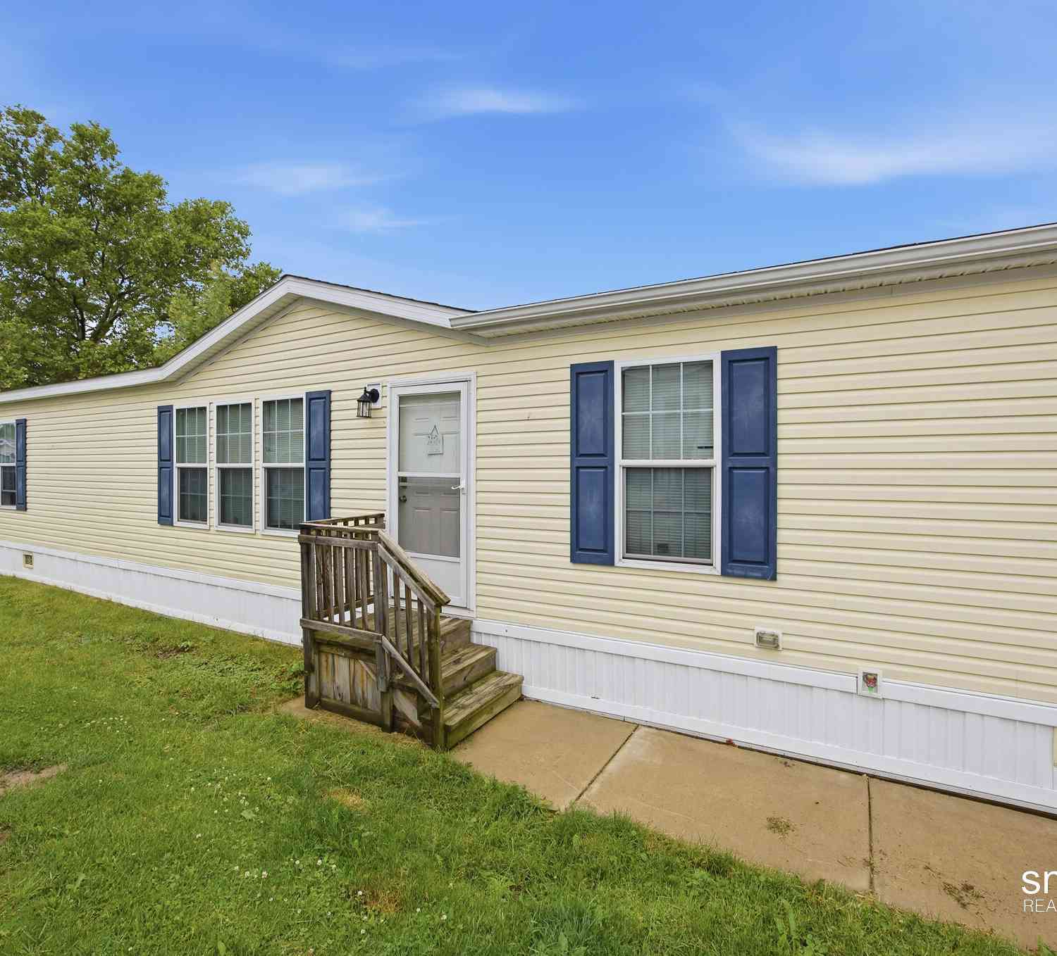 Mobile Home For Sale - 3668 Sun Valley Street<br/> Grand Rapids, MI 49544