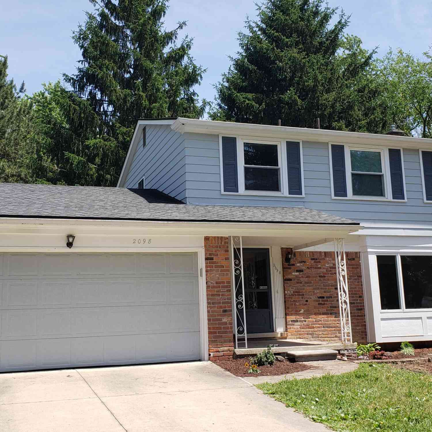 Homes For Rent - 2098 Yorktown Drive<br/> Ann Arbor, MI 48105