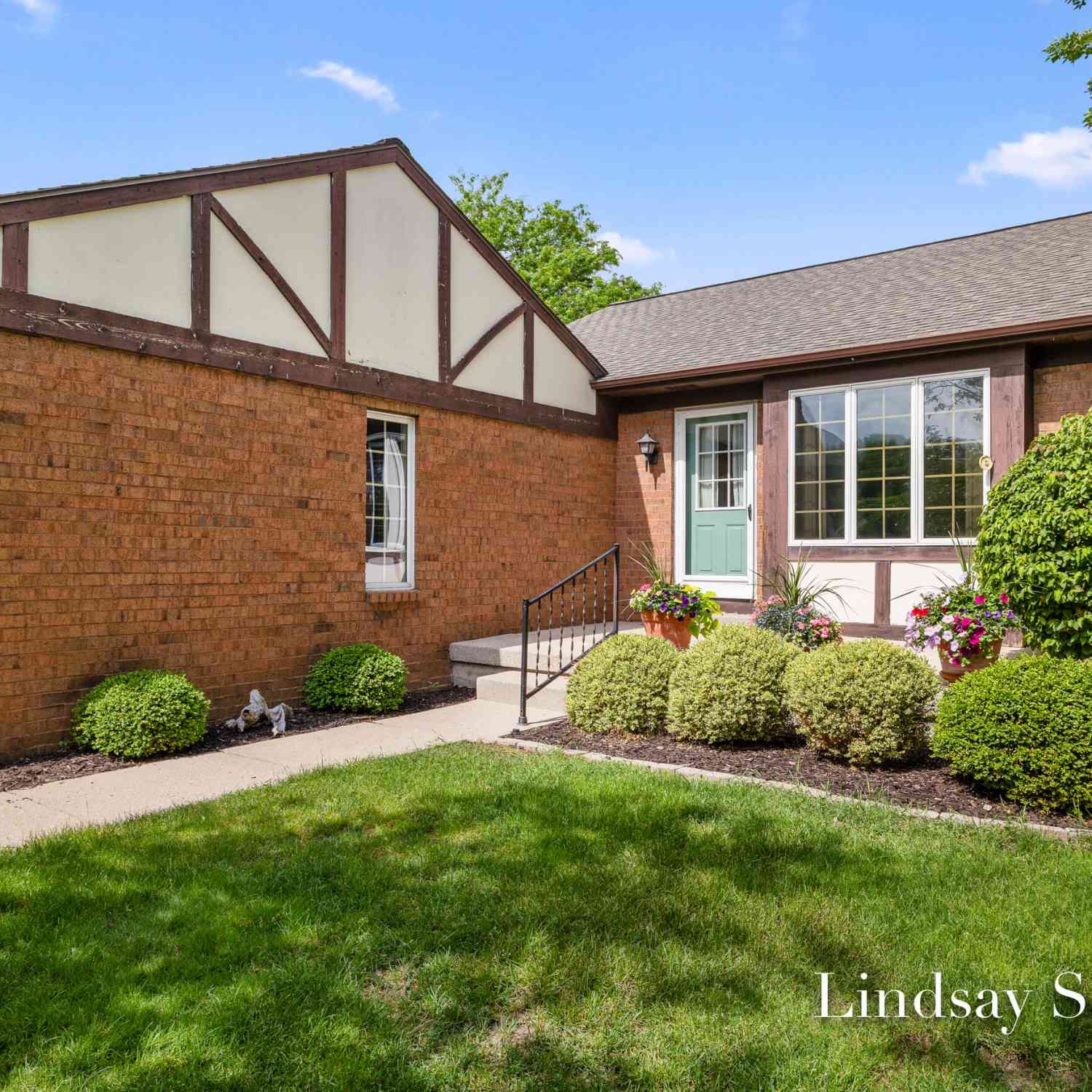 Condo For Sale - 2201 Radcliff Circle #96<br/> Grand Rapids, MI 49546