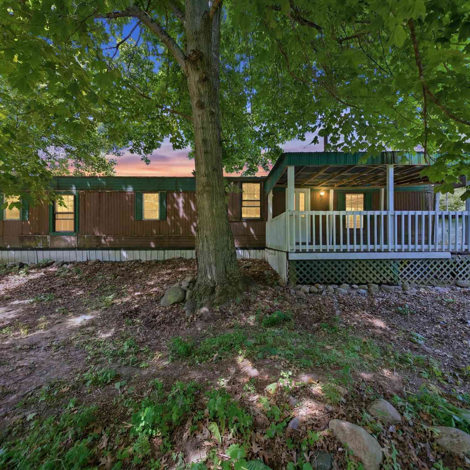 Mobile Home For Sale - 9680 Culver Road<br/> Jackson County, Clarklake, MI 49234