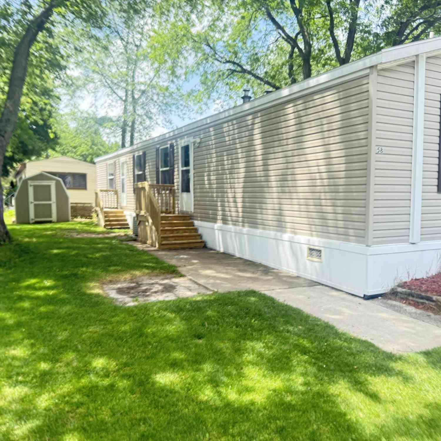 Mobile Home For Sale - 260 E Garfield Lot 58 Avenue<br/> Coldwater, MI 49036
