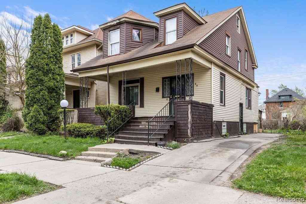 Homes For Sale - 49 Richton Street<br/> Wayne County, Highland Park, MI 48203