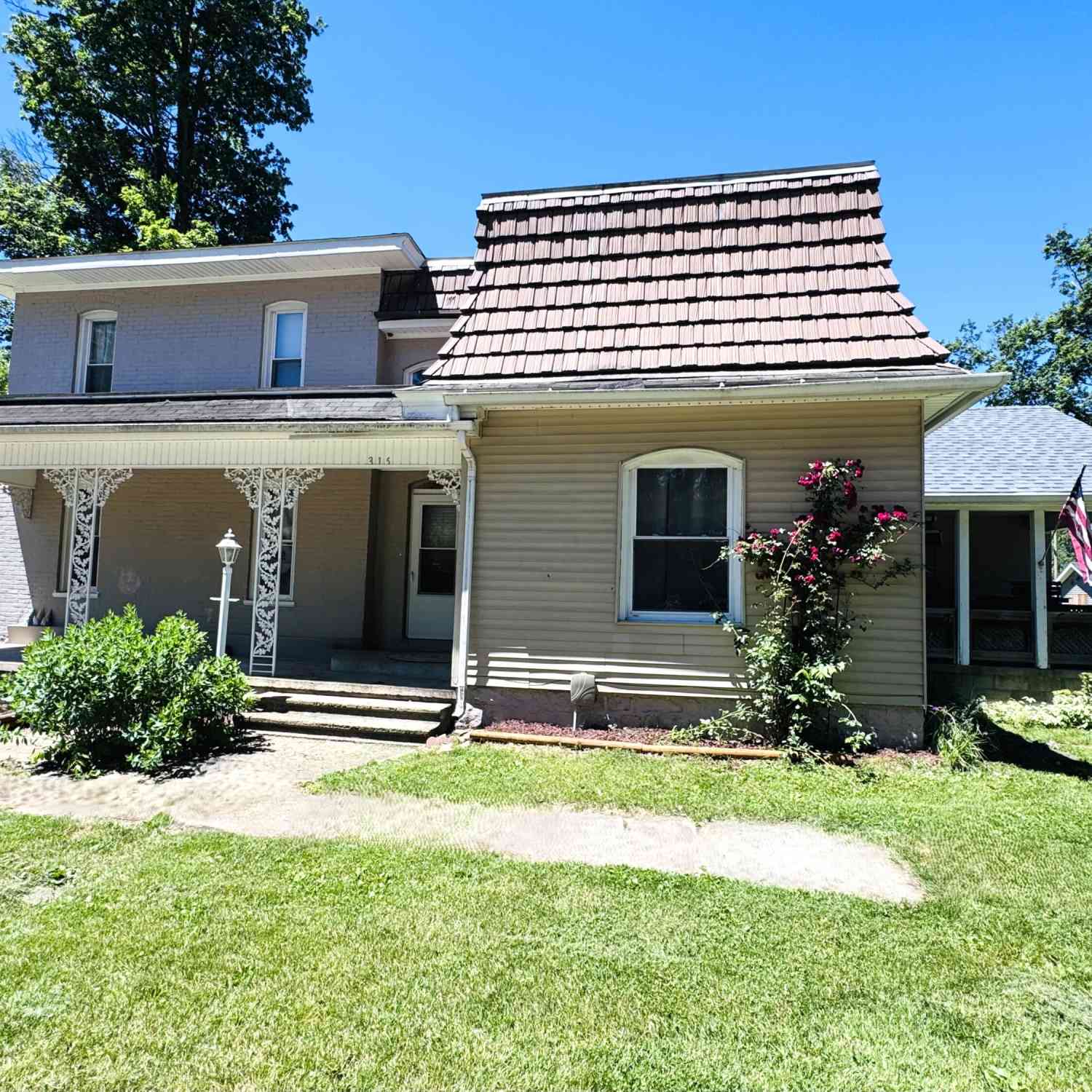 Homes For Sale - 315 N Maple Street<br/> Marcellus, MI 49067