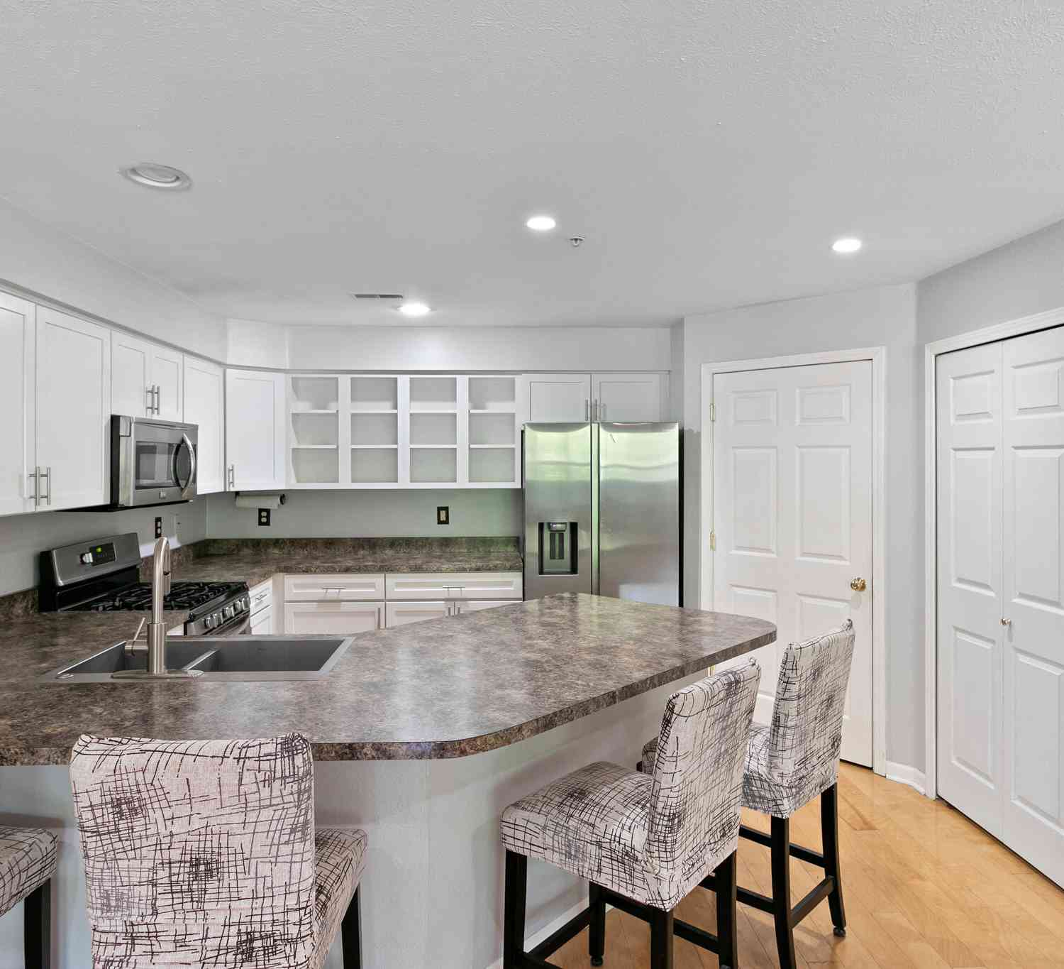 Condo For Rent - 1407 Millbrook Trail<br/> Ann Arbor, MI 48108