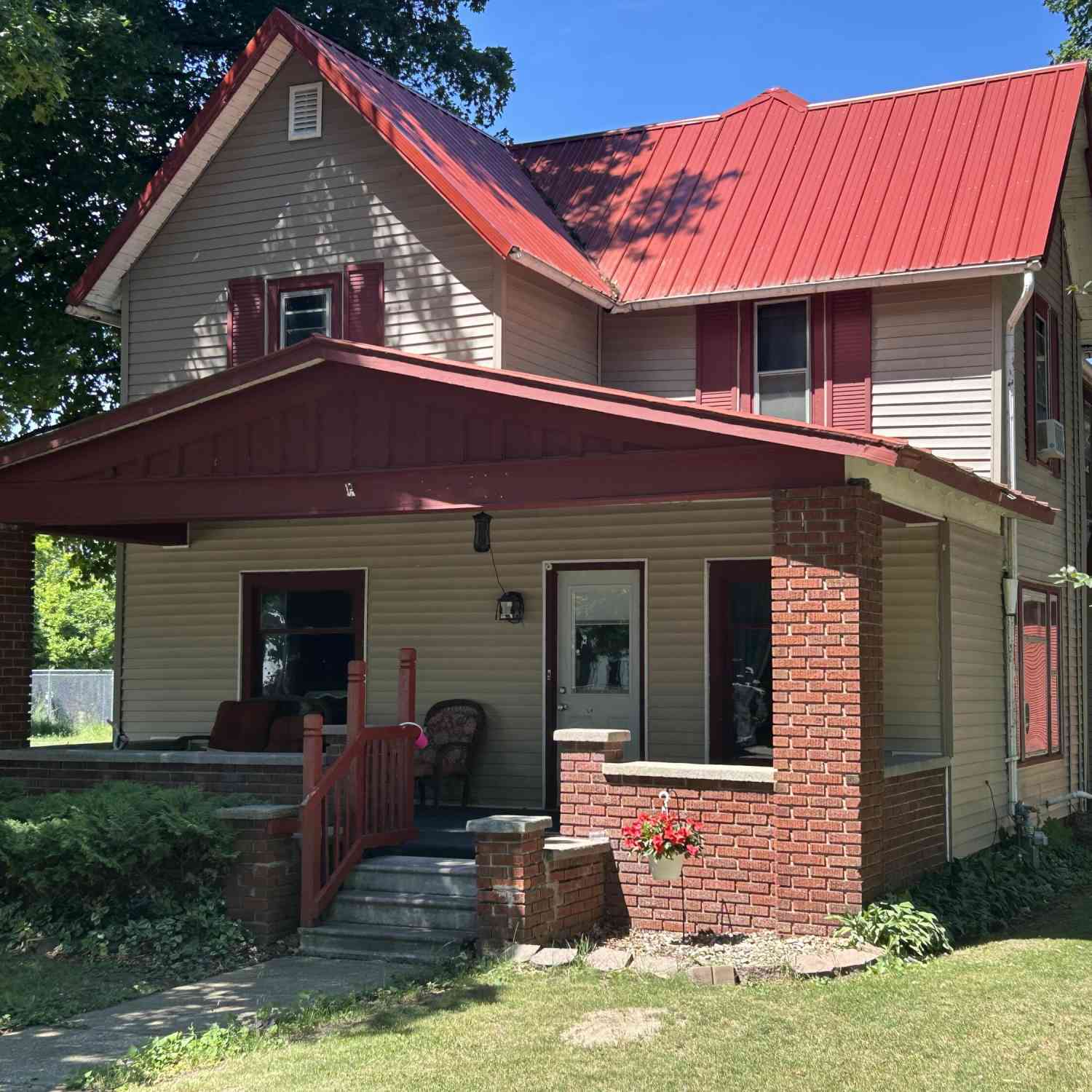Homes For Sale - 126 S Main Street<br/> Montgomery, MI 49255
