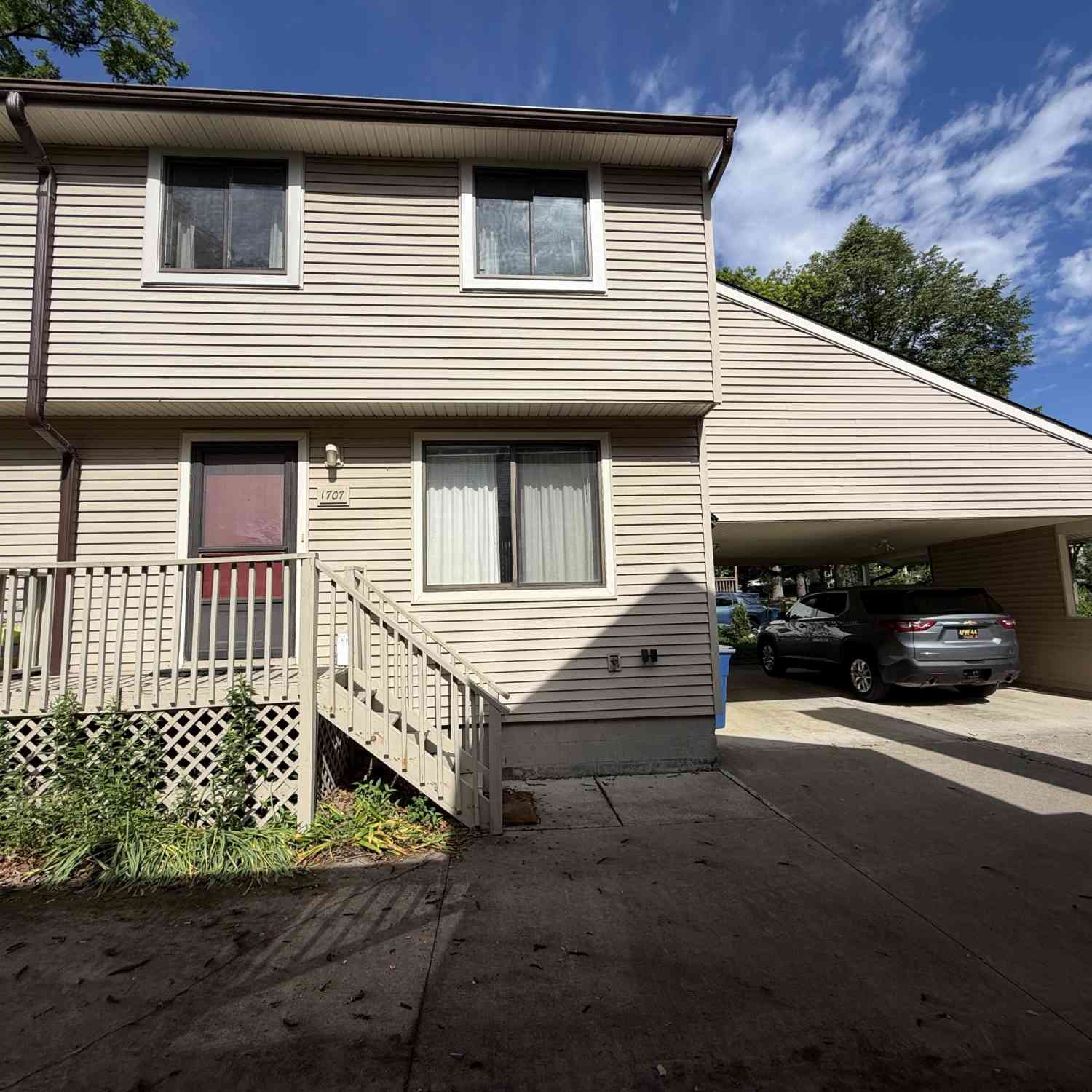Multifamily For Rent - 1707 Dexter Avenue<br/> Ann Arbor, MI 48103