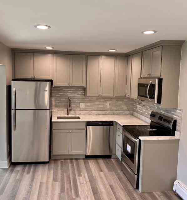 Condo For Rent - 1575 Cherboneau Place #61<br/> Detroit, MI 48207