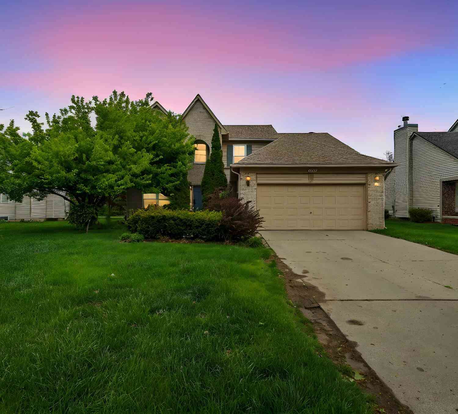 Homes For Sale - 4155 Crystal Creek Drive<br/> Ypsilanti, MI 48197