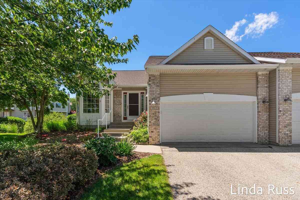 Condo For Sale - 3912 Pemberton Drive #45<br/> Grand Rapids, MI 49508