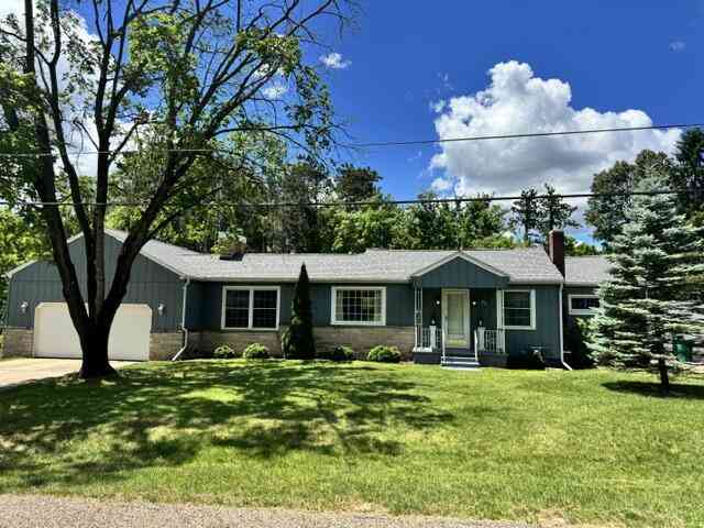 Homes For Sale - 211 Strongwood Avenue<br/> Battle Creek, MI 49014