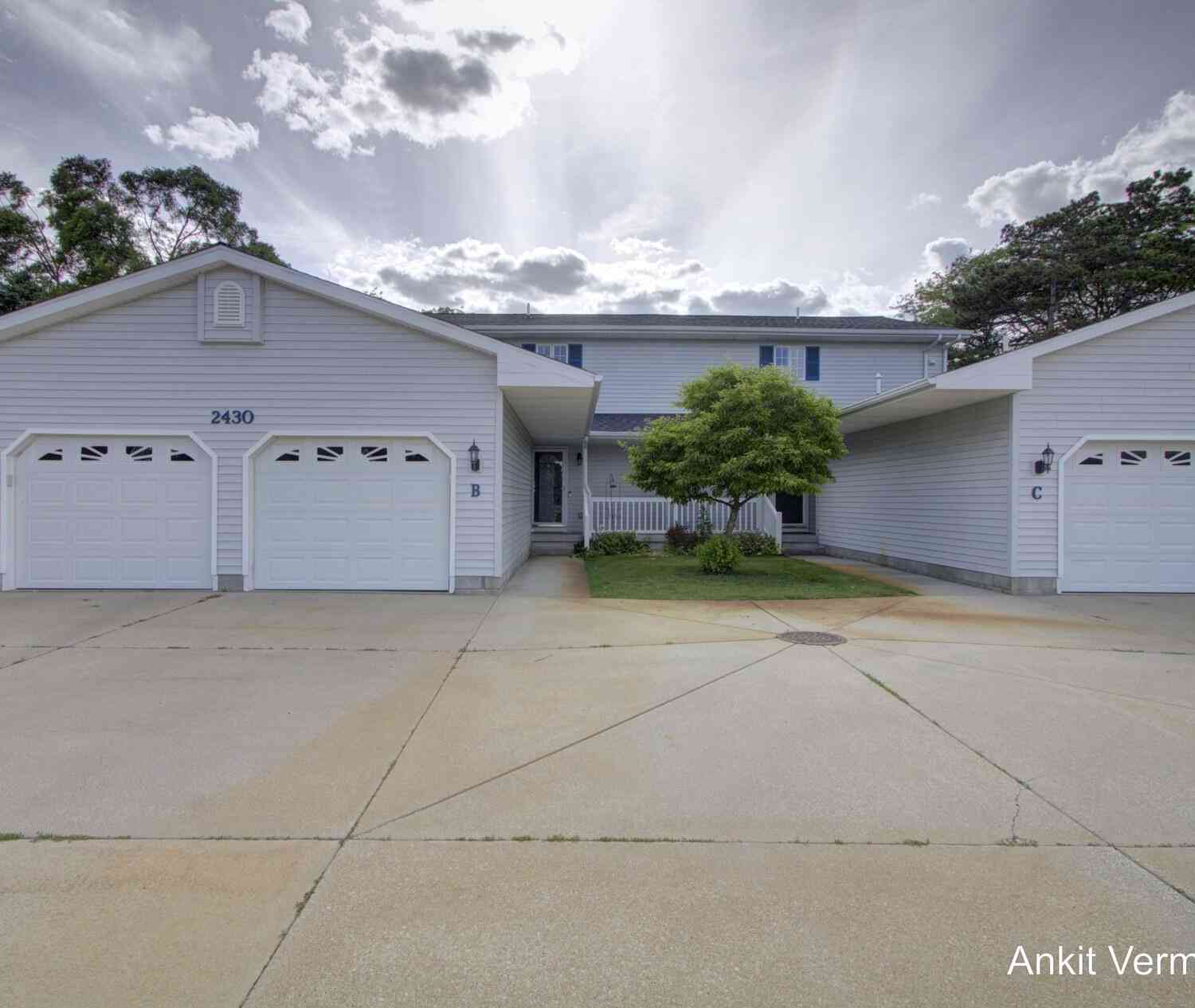 Condo For Sale - 2430 Rosewood North Drive #B<br/> Mount Pleasant, MI 48858