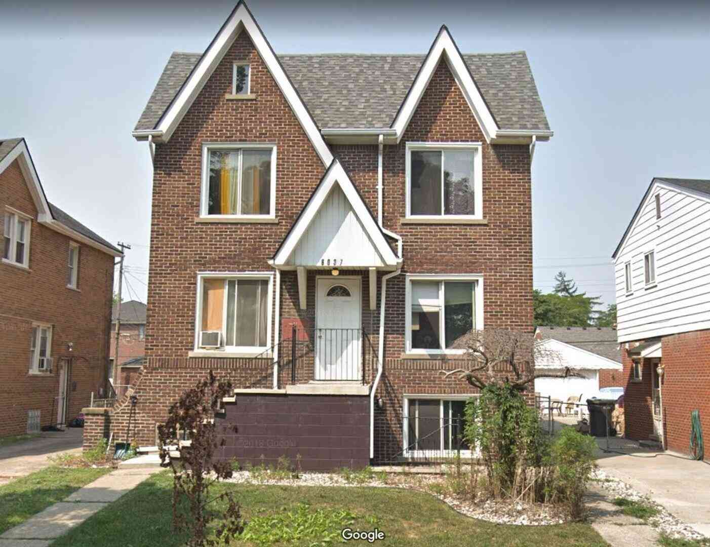 Apartment For Rent - 6037 Appoline Street #4<br/> Dearborn, MI 48126