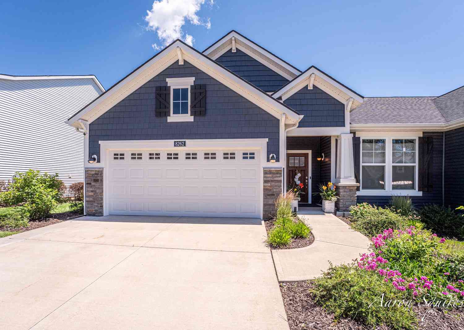Condo For Sale - 8262 Autumn Acres Drive<br/> Rockford, MI 49341