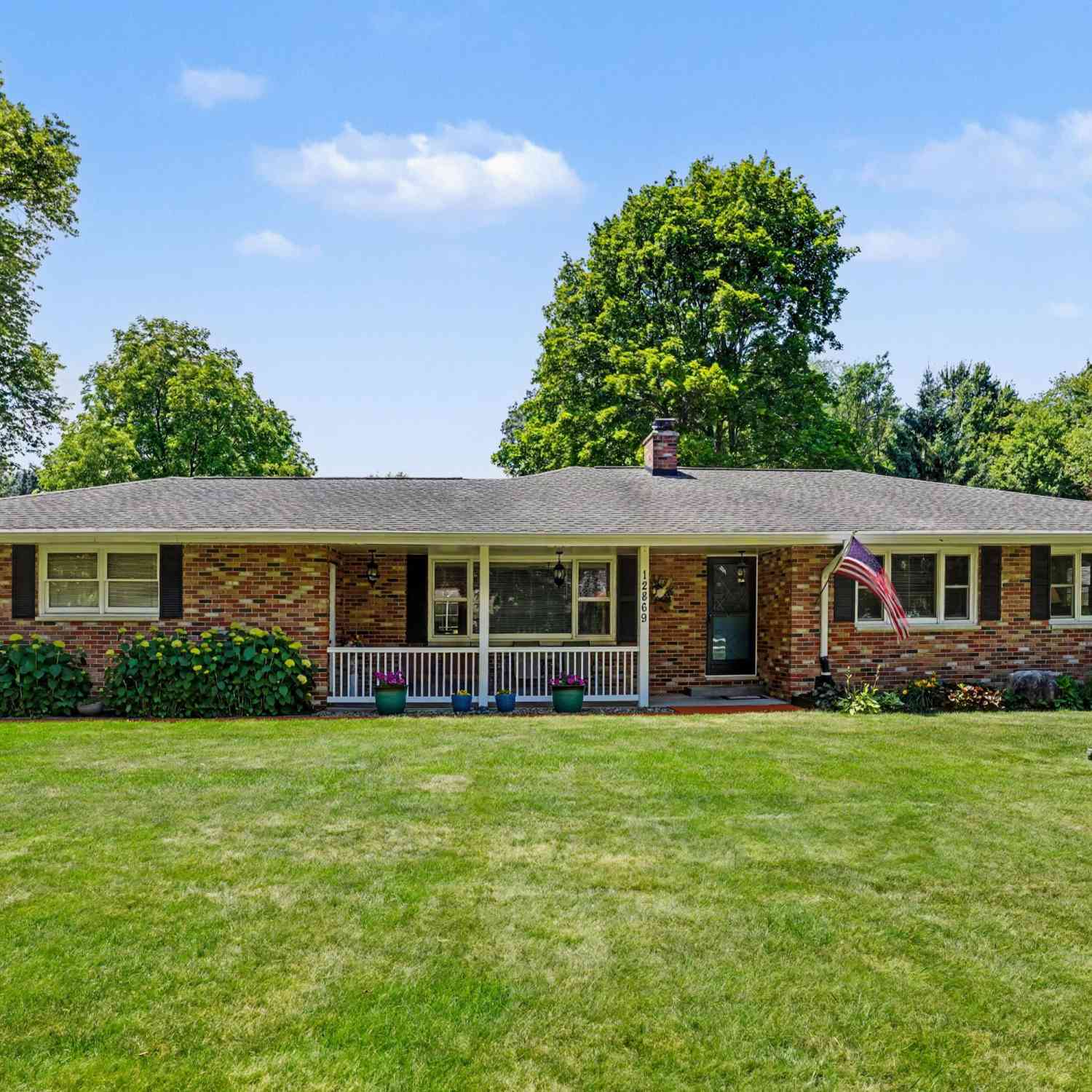 Homes For Sale - 12869 Minges Road<br/> Battle Creek, MI 49015