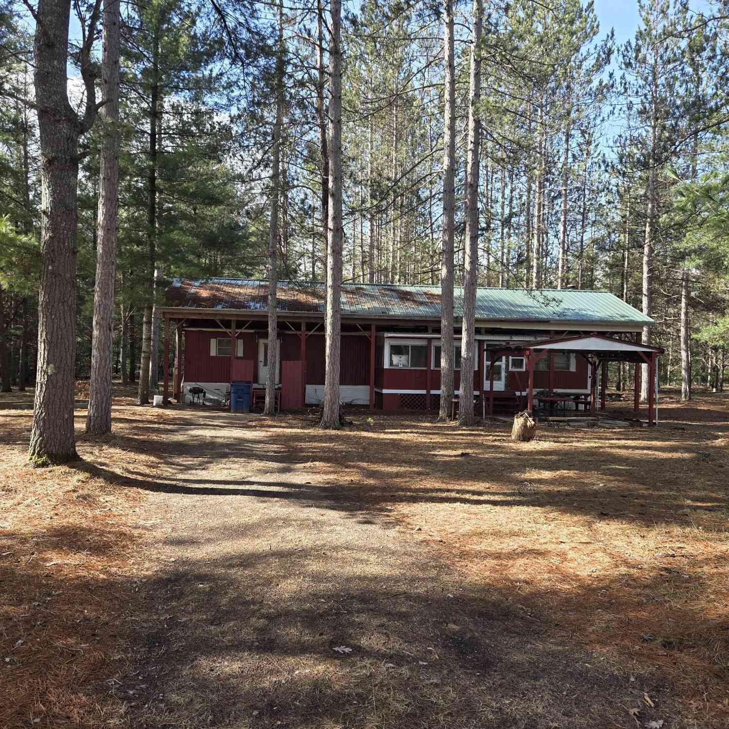 Mobile Home For Sale - 1909 W 16th Street<br/> Baldwin, MI 49304