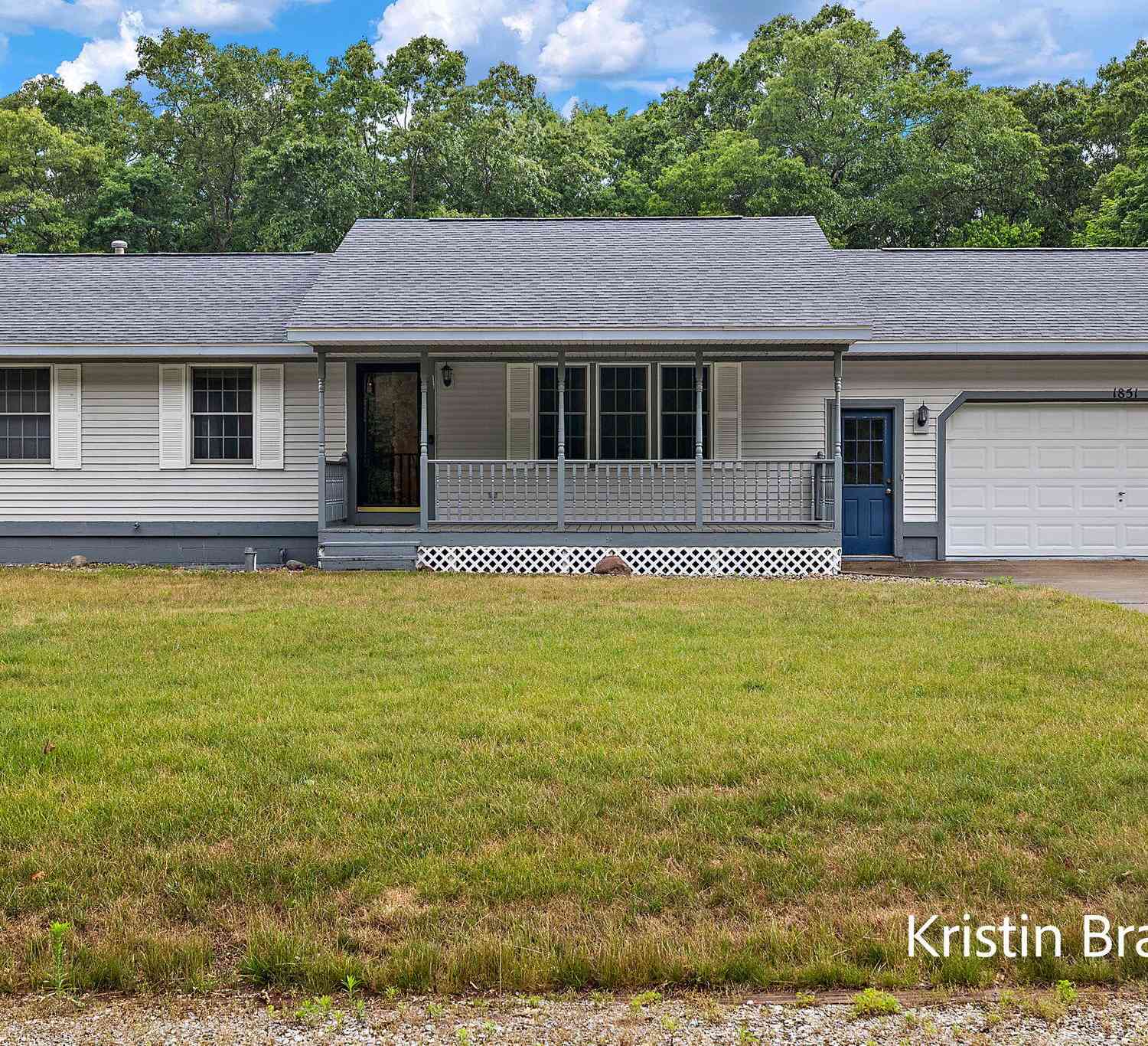Homes For Sale - 1851 N Sheridan Road<br/> Muskegon, MI 49445