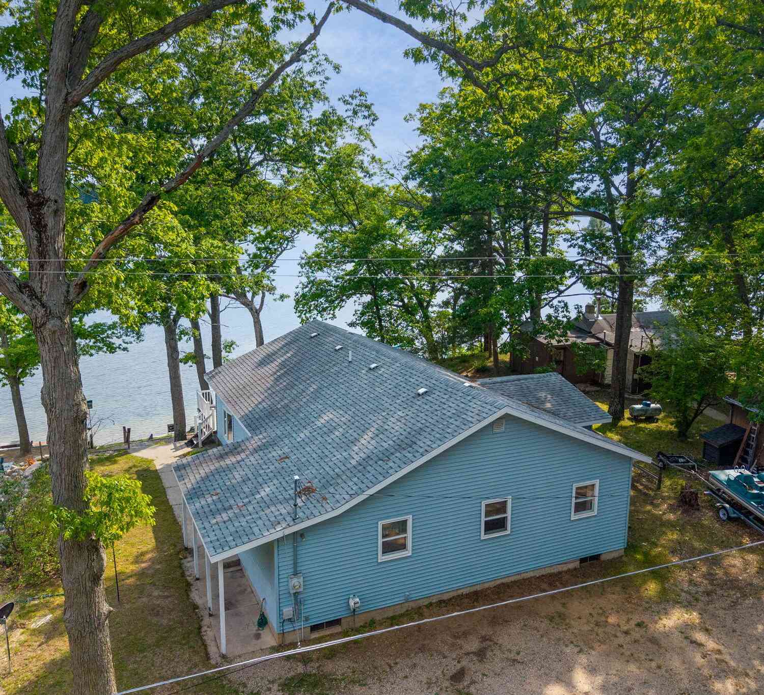 Homes For Sale - 9577 Shore Drive<br/> Mecosta, MI 49332