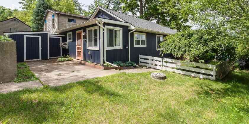 Homes For Sale - 7275 Webbs Landing<br/> Gregory, MI 48137