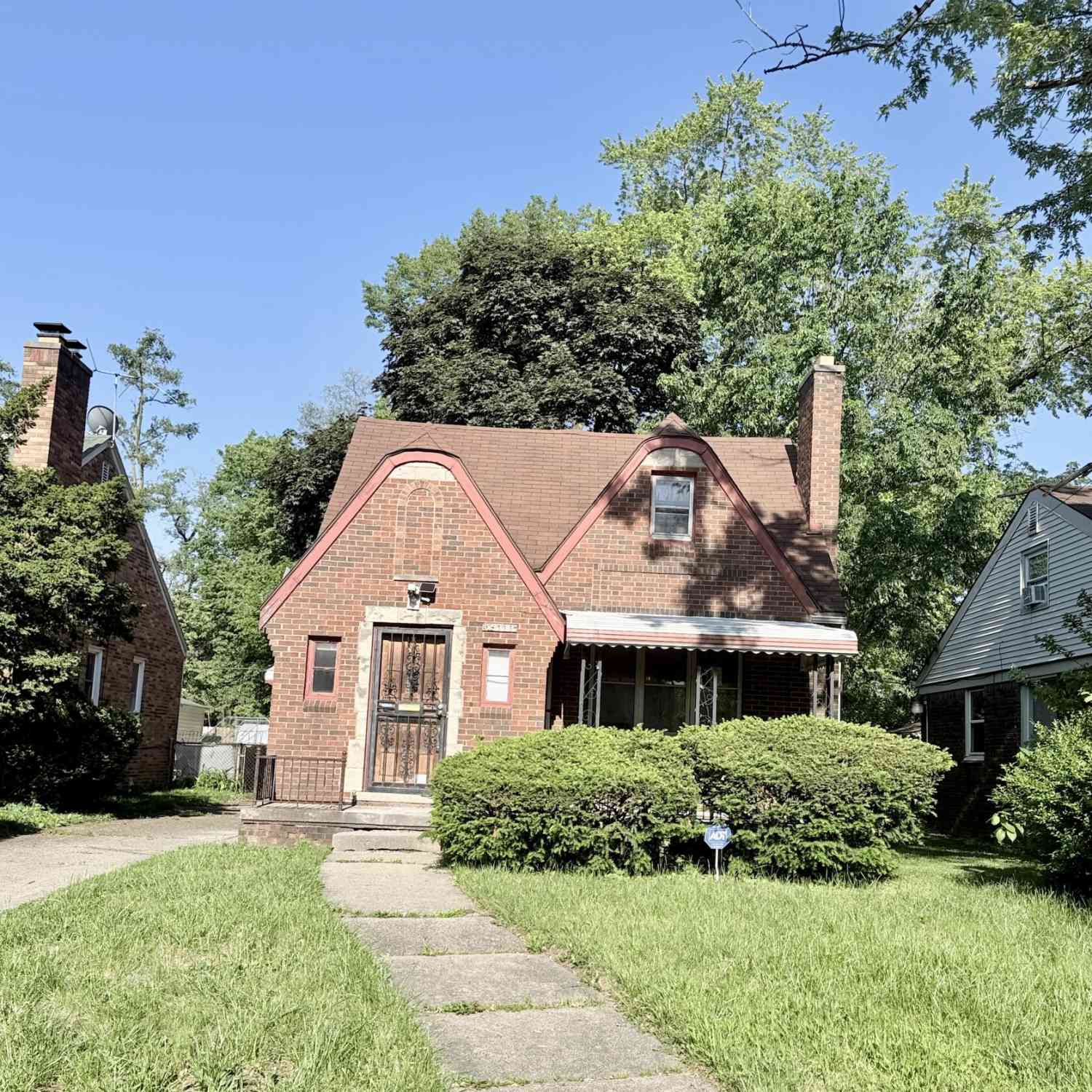 Homes For Sale - 15339 Sussex Street<br/> Wayne County, Detroit, MI 48227