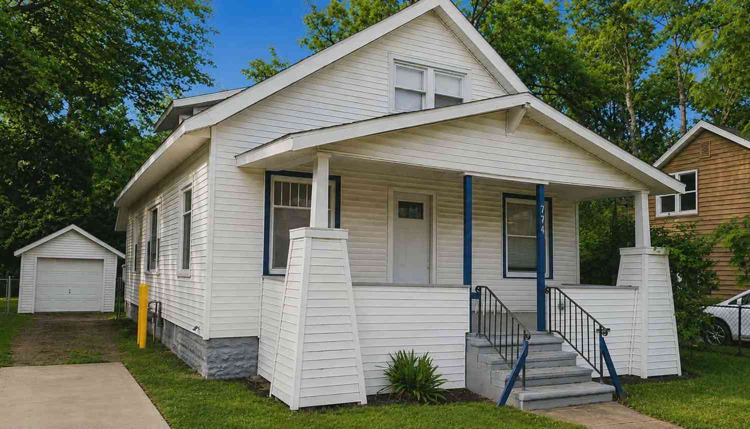 Homes For Sale - 774 Amity Avenue<br/> Muskegon, MI 49442