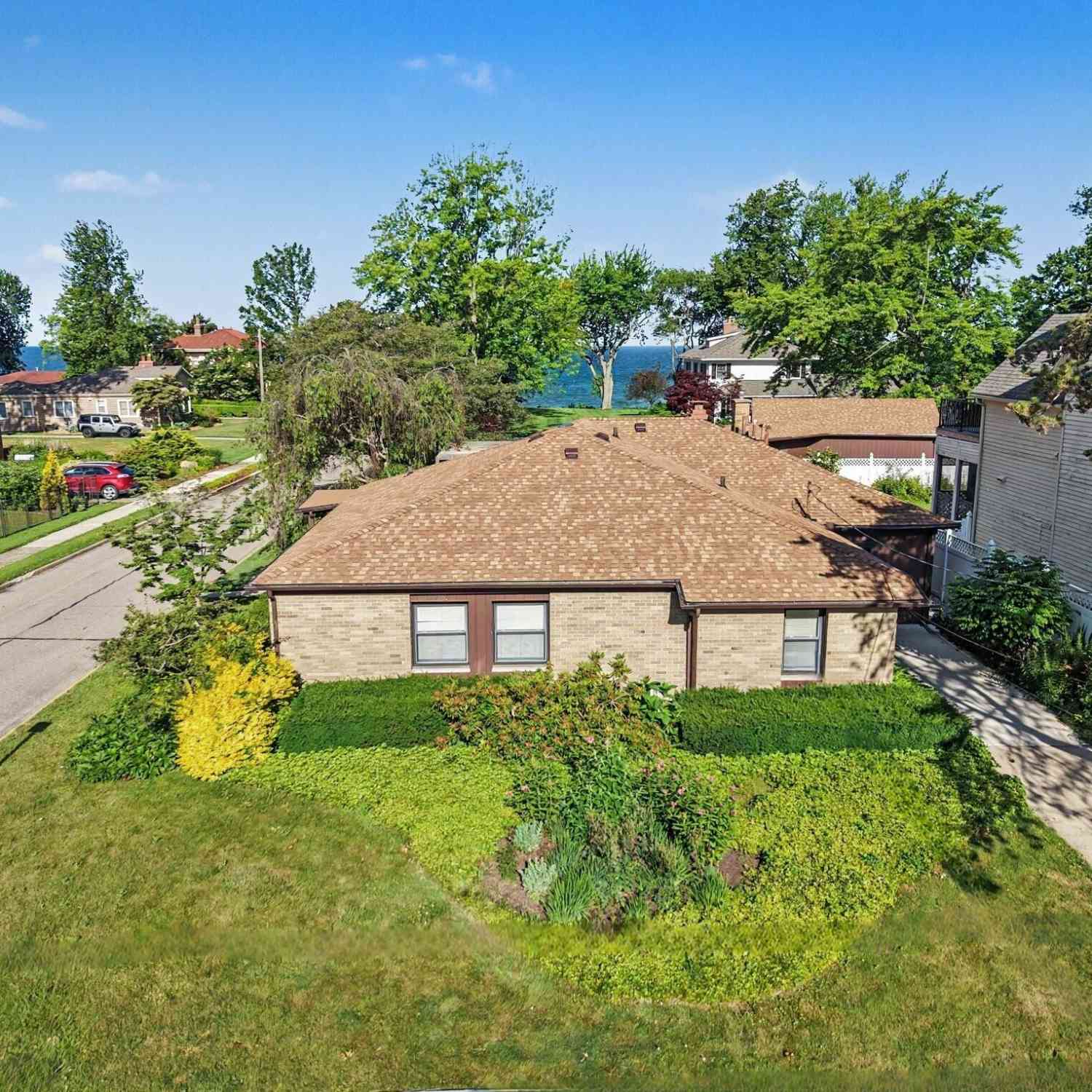 Homes For Sale - 51 Pine Street<br/> South Haven, MI 49090