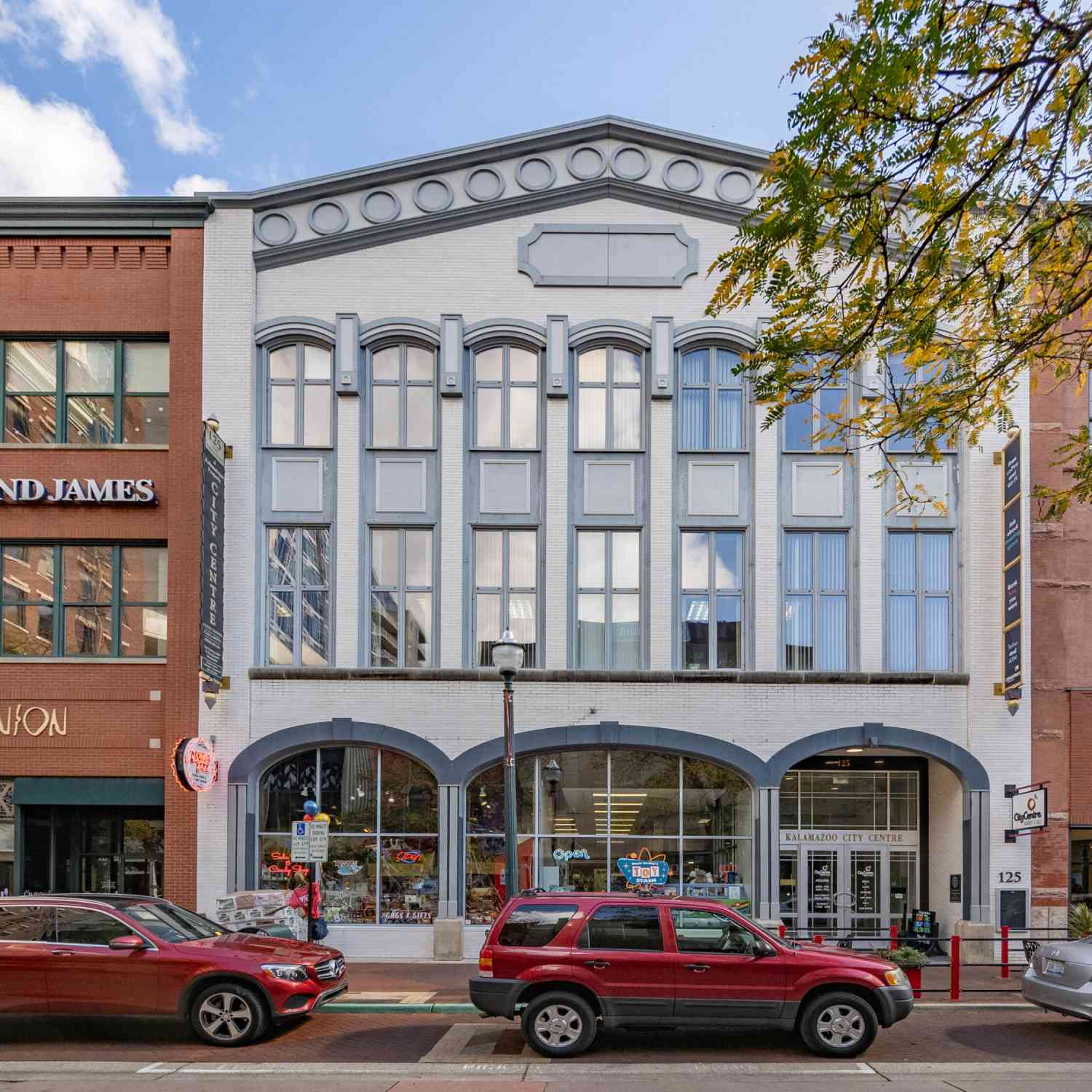 Condo For Sale - 125 S Kalamazoo Mall #507<br/> Kalamazoo, MI 49007