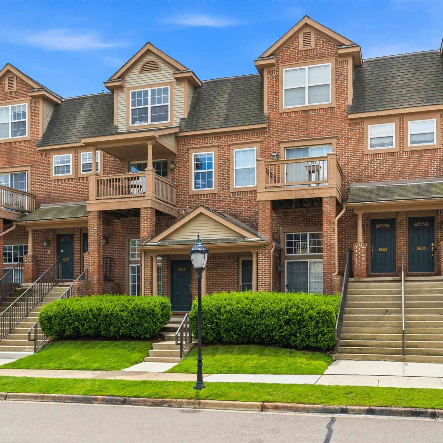 Condo For Rent - 2794 Barclay Way<br/> Ann Arbor, MI 48105