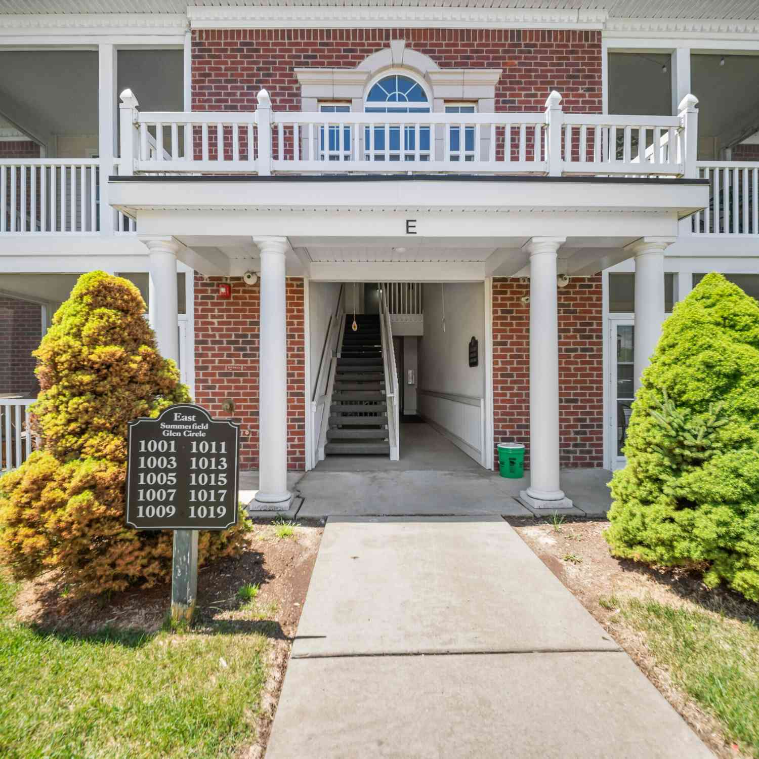 Condo For Sale - 1013 E Summerfield Glen Circle #45<br/> Ann Arbor, MI 48103