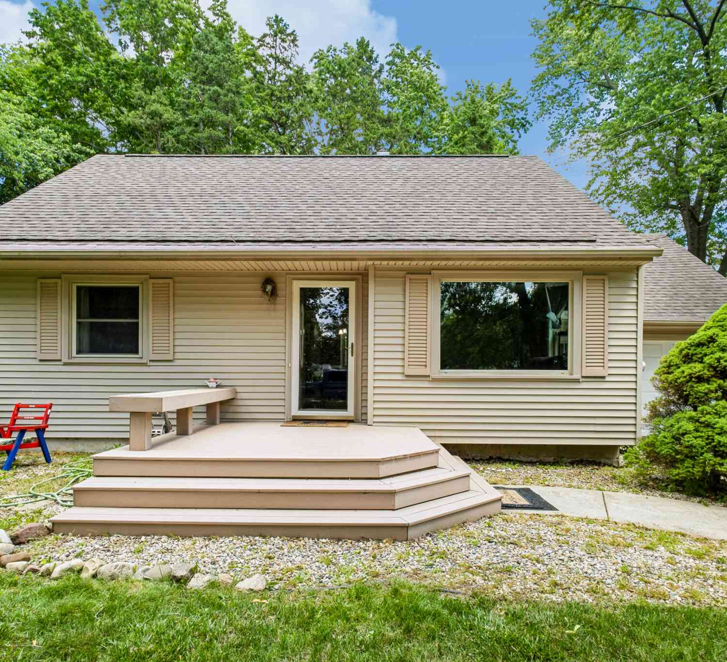 Homes For Sale - 1420 Owen Street<br/> Lansing, MI 48915