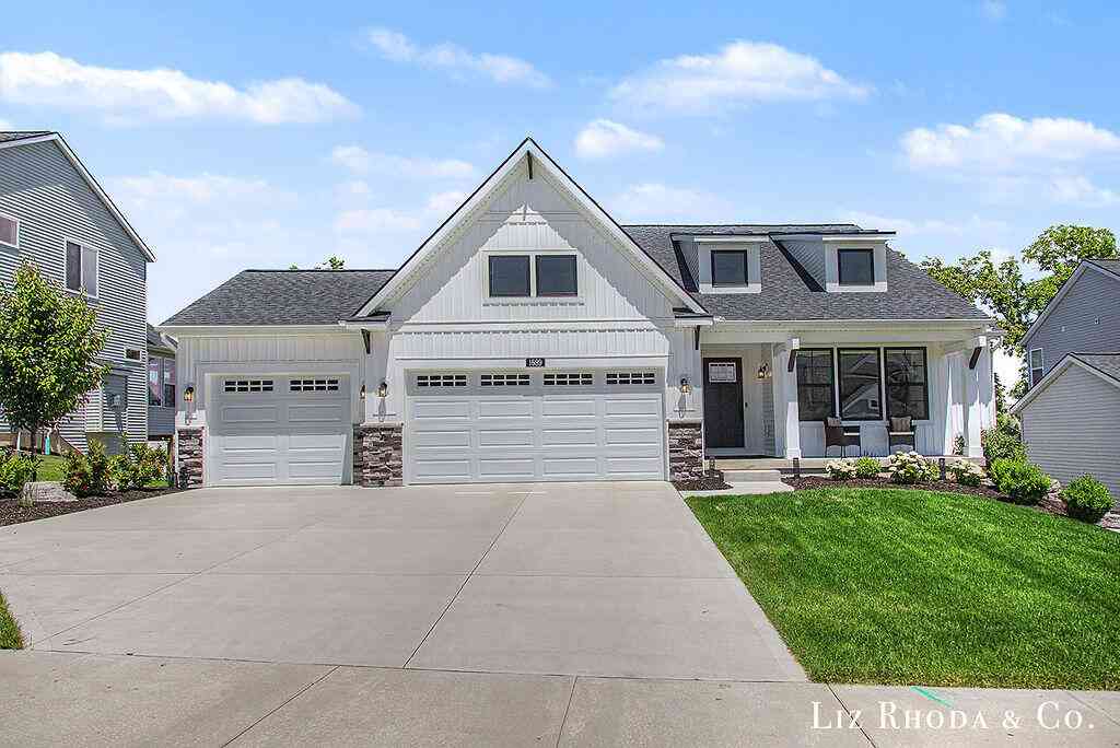 Homes For Sale - 1689 Portadown Road<br/> Byron Center, MI 49315