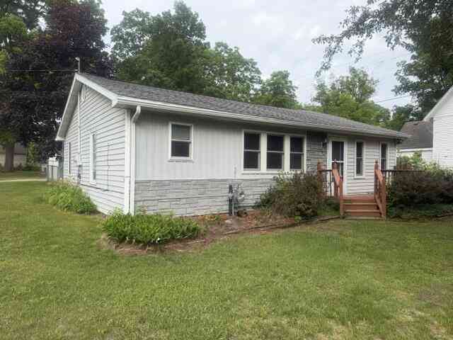 Homes For Sale - 202 S Clay Street<br/> Newaygo, MI 49337