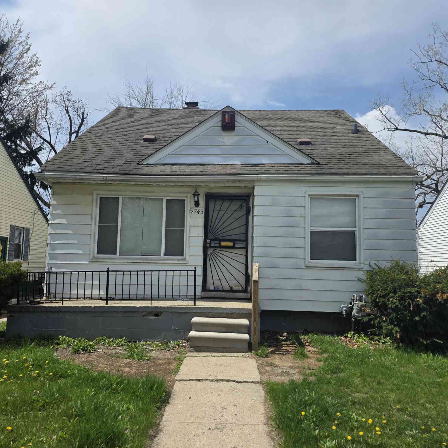 Homes For Rent - 9245 Archdale Street<br/> Detroit, MI 48228