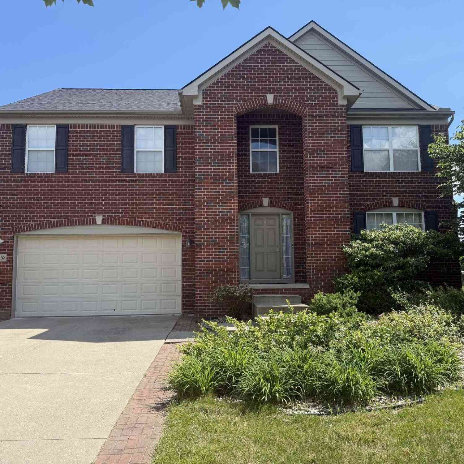 Homes For Rent - 24668 Thatcher Drive<br/> Novi, MI 48375