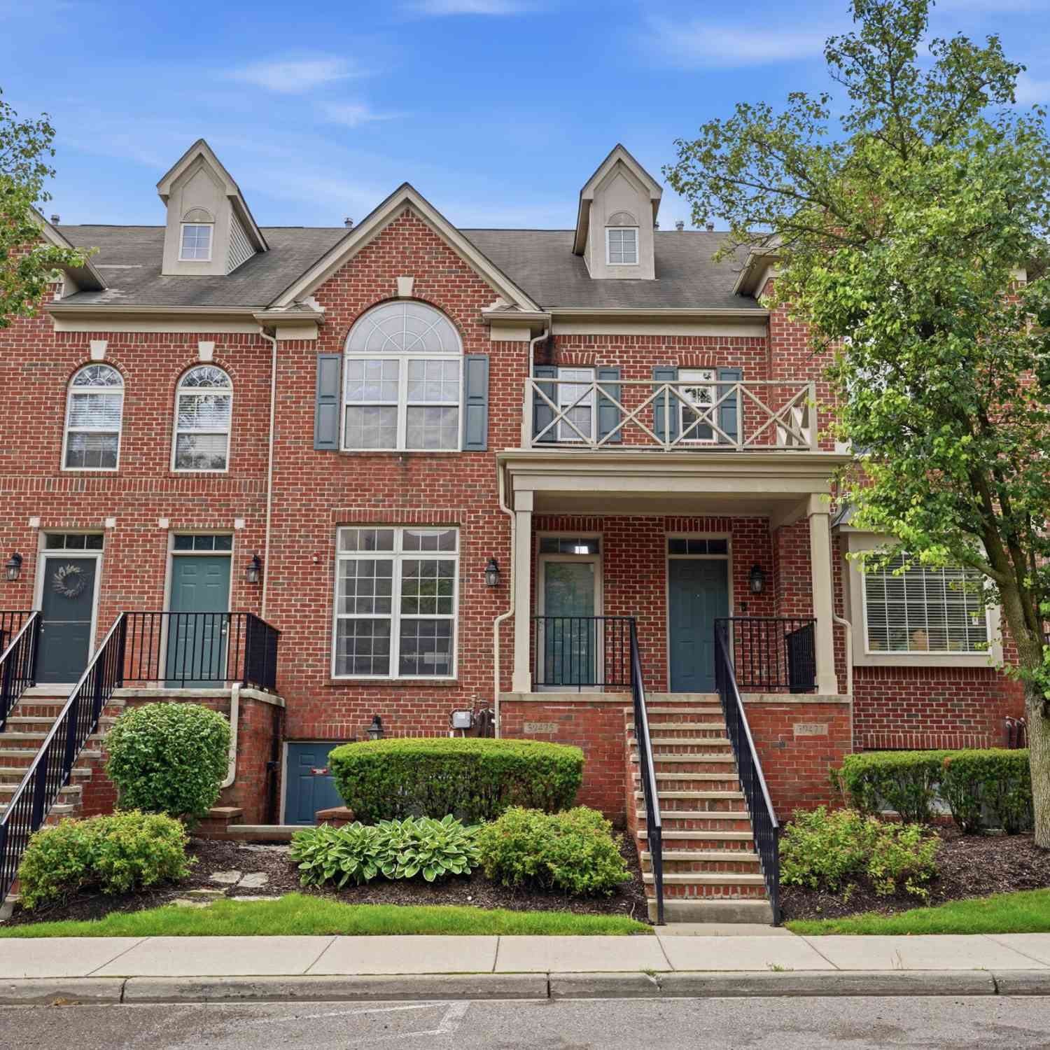 Condo For Rent - 39475 Springwater Drive<br/> Wayne County, Northville, MI 48168