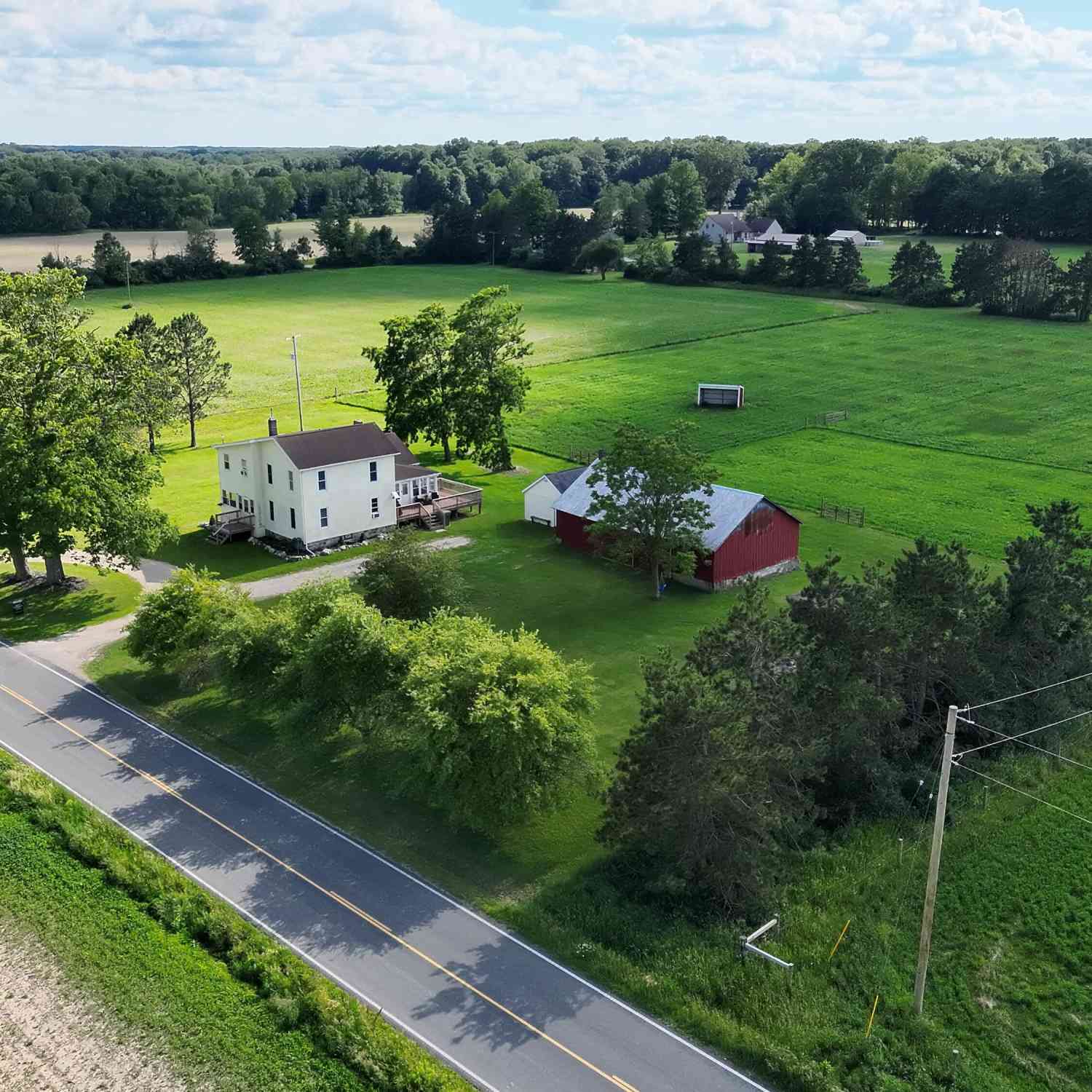 Homes For Sale - 8884 S Townhall Road<br/> Montcalm County, Sheridan, MI 48884